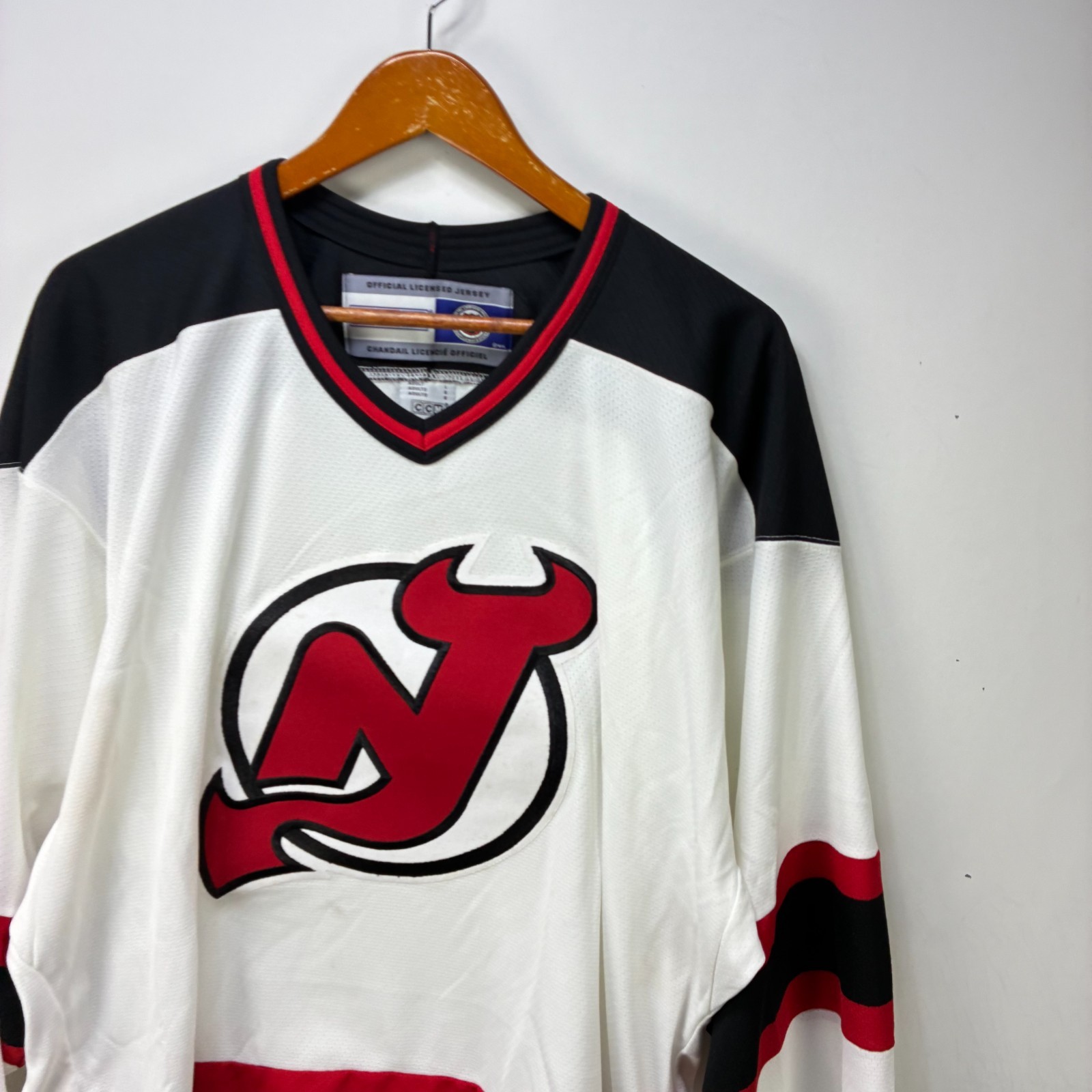 Vintage New Jersey Devils NHL Hockey Jersey CCM Large