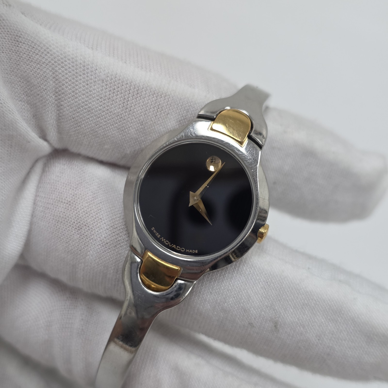 Movado Kara Bangle Ladies Dress Wrist Watch 81 A1 1846 Two Tone Black Dial Movado Kara Bangle Ladies Dress Wrist Watch 81 A1 1846 Two Tone Black Dial