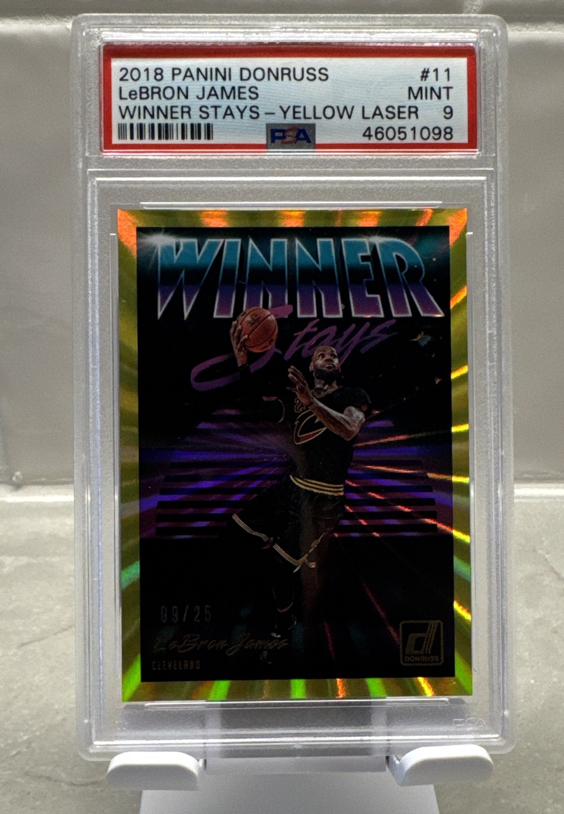 2018-19 Panini Donruss - Winner Stays LeBron James #11 Holo Yellow Laser /25