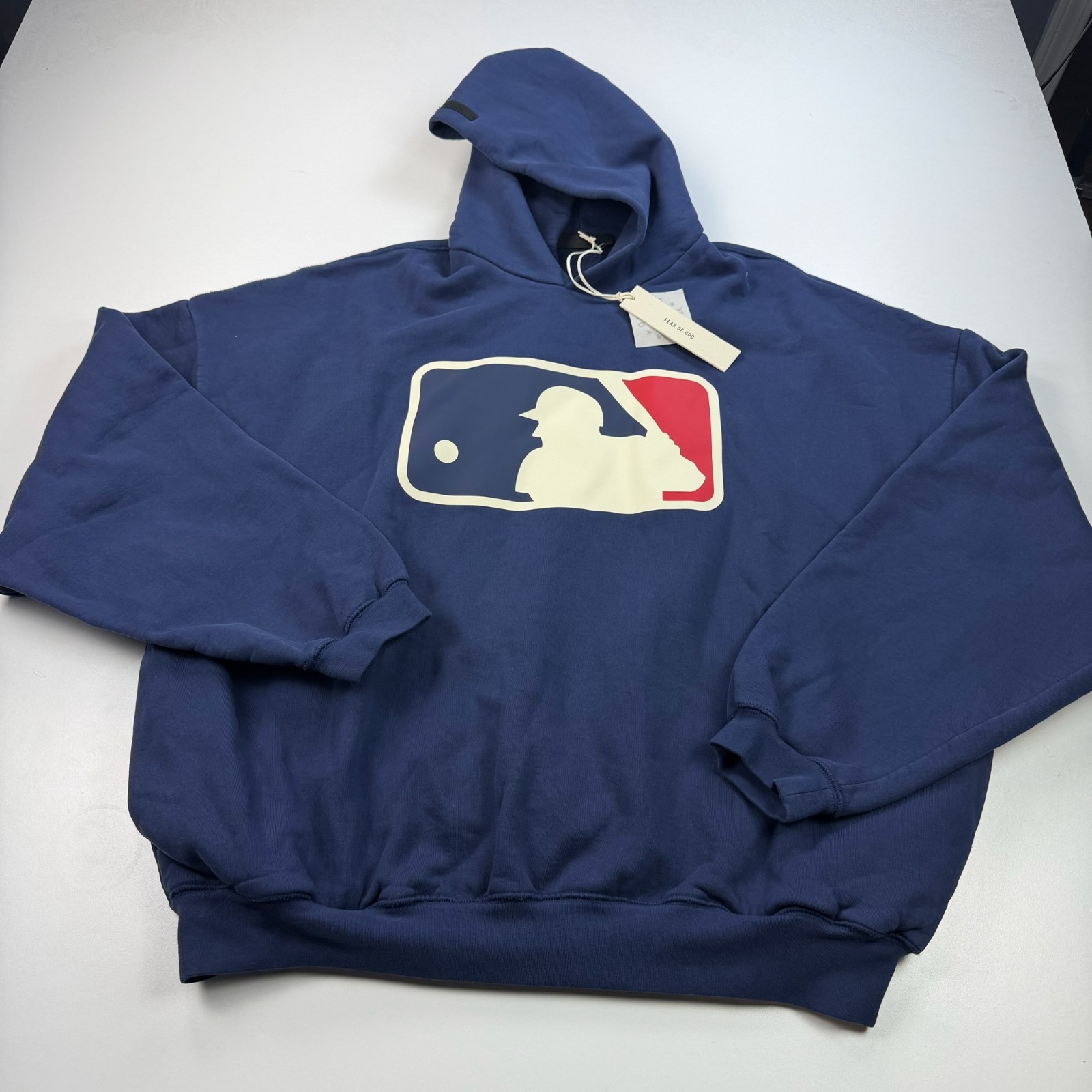 NEW Fear of God Essentials MLB Hooded Sweatshirt Mens XL Blue Oversized Baseball NEW Fear of God Essentials MLB Hooded Sweatshirt Mens XL Blue Oversized Baseball
