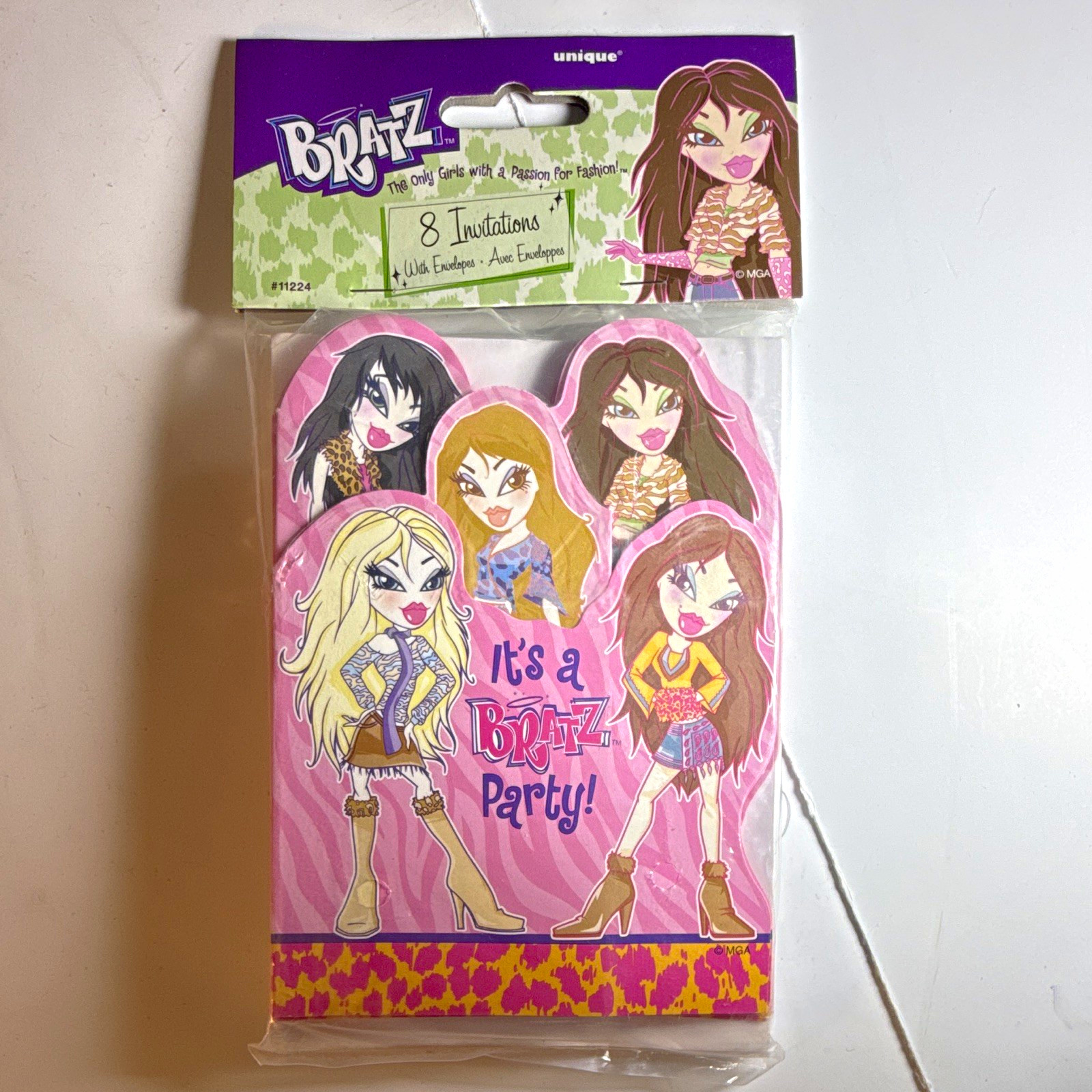 Vintage Bratz Birthday Party Invitations 8 w Envelopes Unique #11224 NOS Vintage Bratz Birthday Party Invitations 8 w Envelopes Unique #11224 NOS