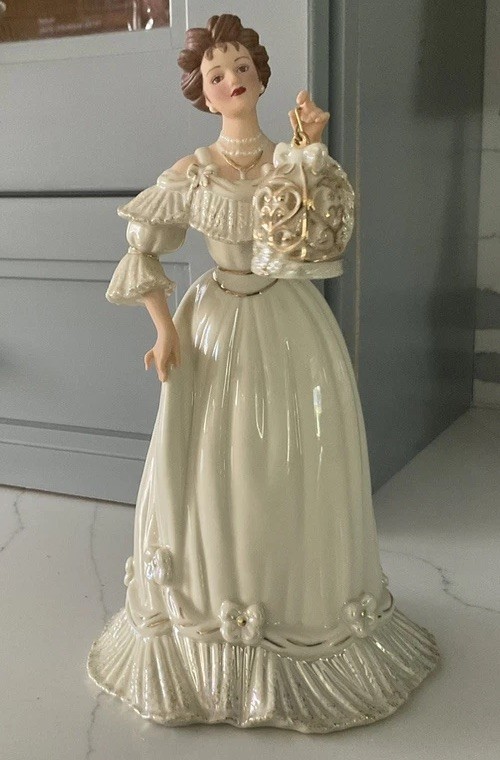 LENOX BONE CHINA FIGURINE \