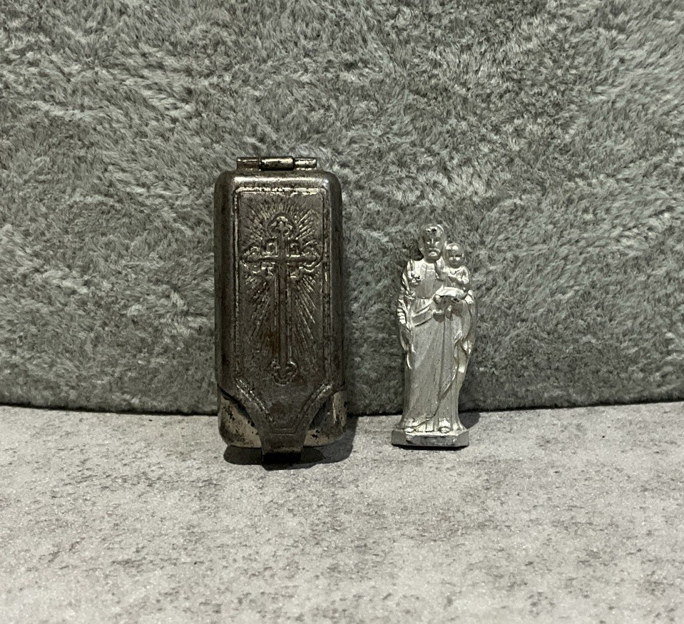 Saint Anthony & Baby Jesus Catholic Pocket Travel Shrine Statue Germany Vintage Saint Anthony & Baby Jesus Catholic Pocket Travel Shrine Statue Germany Vintage