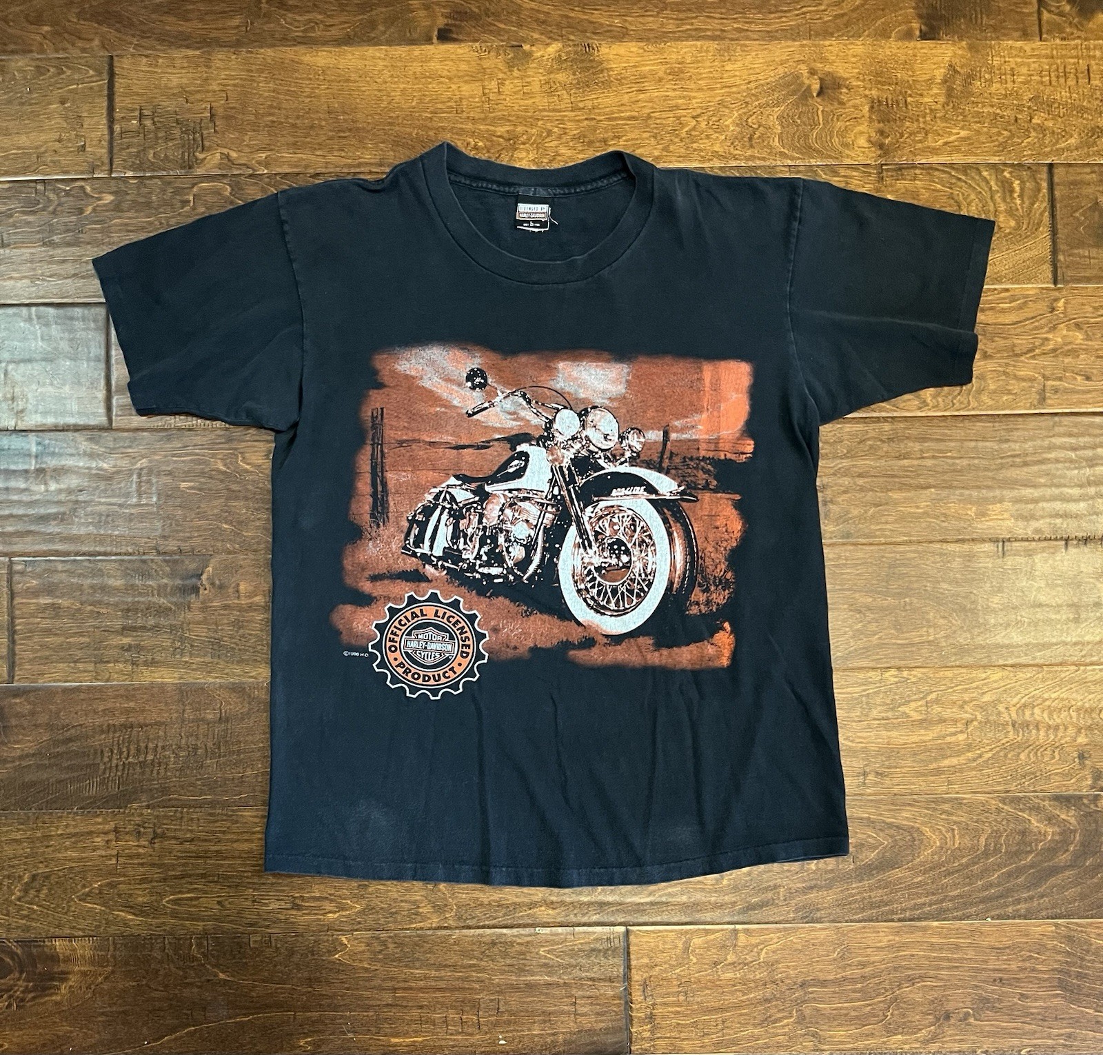 Vintage 1996 Harley Davidson Faded Black T-Shirt Single Stitch Made In USA Large Vintage 1996 Harley Davidson Faded Black T-Shirt Single Stitch Made In USA Large