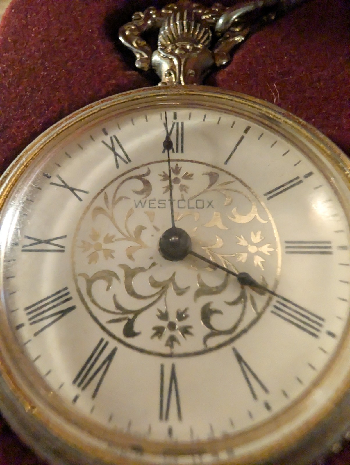 Westclox Mechanical Wind Up Vintage Pocket Watch with the Case Westclox Mechanical Wind Up Vintage Pocket Watch with the Case