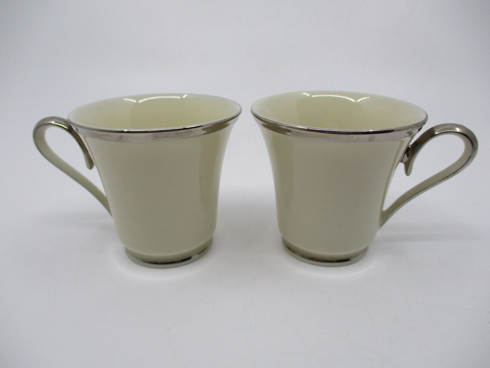LENOX SOLITAIRE IVORY - 2 CUPS ( No saucers) - 3\