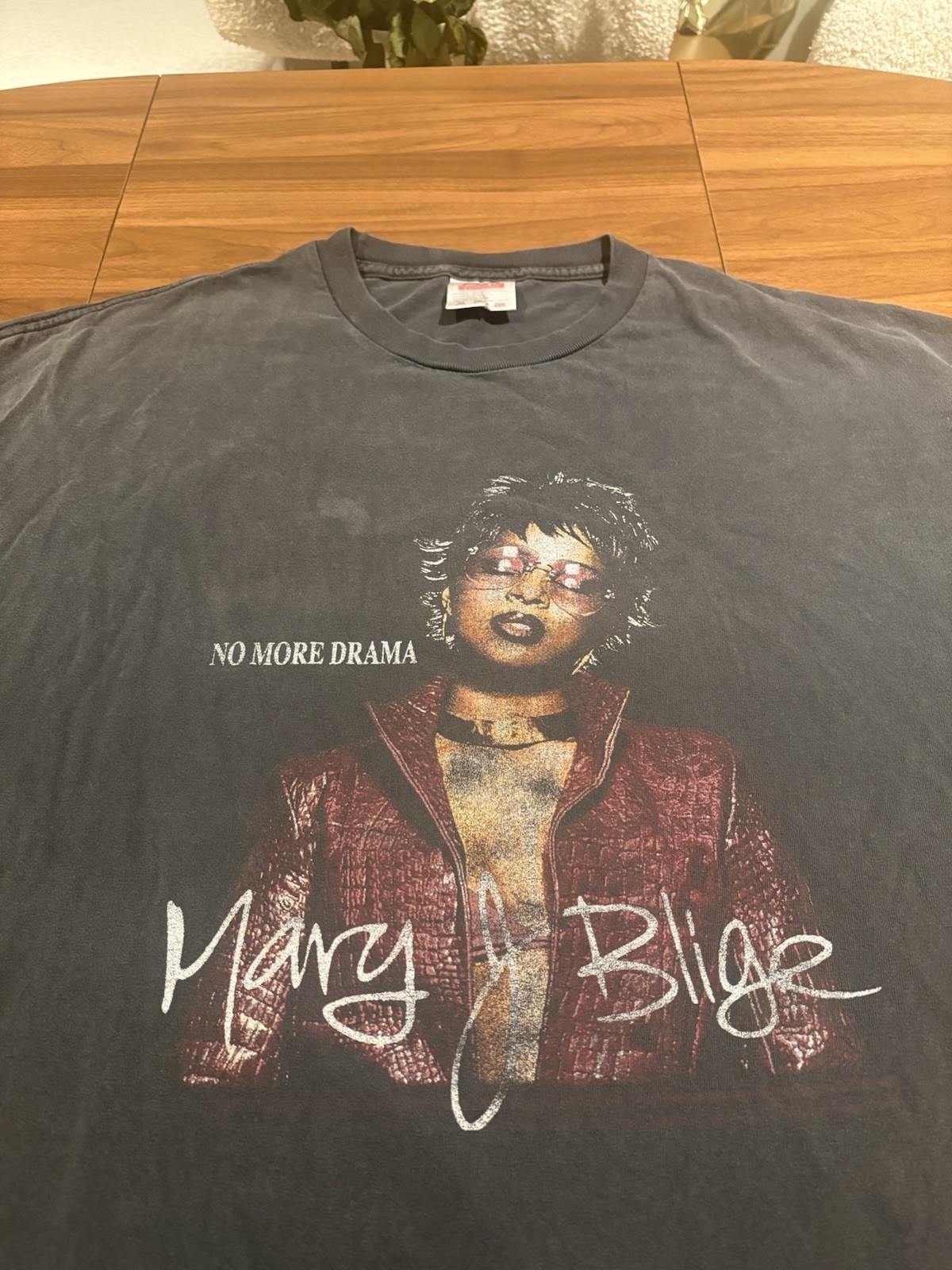 Vintage 2002 Mary J Blige No More Drama Rap Tee T-Shirt Double Sided Size 2XL Vintage 2002 Mary J Blige No More Drama Rap Tee T-Shirt Double Sided Size 2XL