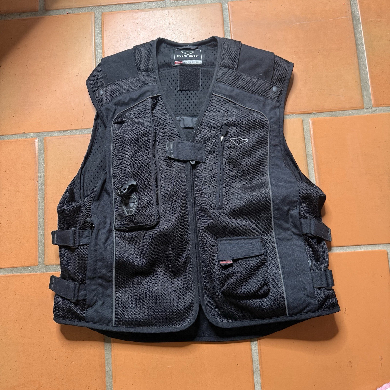 Hit Air Vest Motorcycle Air Protection Size Large Used Untested Sold As Is Hit Air Vest Motorcycle Air Protection Size Large Used Untested Sold As Is