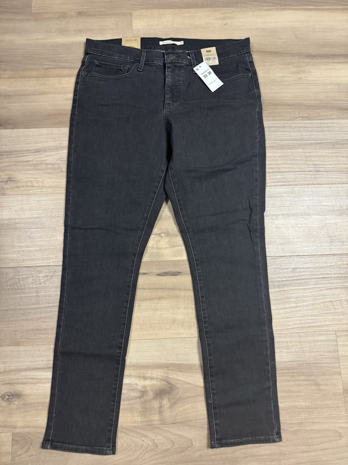 Levi\'s Women\'s Stretch 311 Shaping & Tummy Slimming Skinny Jean Black 33x30 NWT Levi\'s Women\'s Stretch 311 Shaping & Tummy Slimming Skinny Jean Black 33x30 NWT