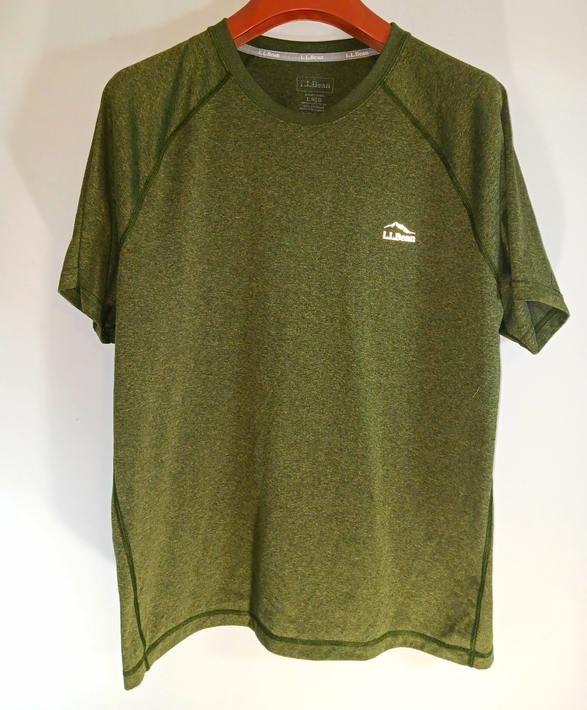 L.L.Bean Men’s L Green Crew Neck Short Sleeve Lightweight Raglan Logo Tee L.L.Bean Men’s L Green Crew Neck Short Sleeve Lightweight Raglan Logo Tee