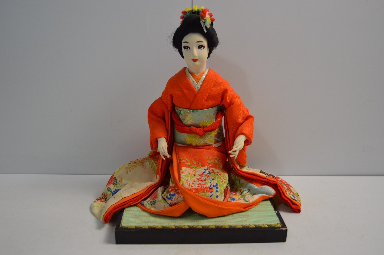 Vintage Ryukyu Ningyo Geisha Doll Kimono Japanese Okinawa Collectible