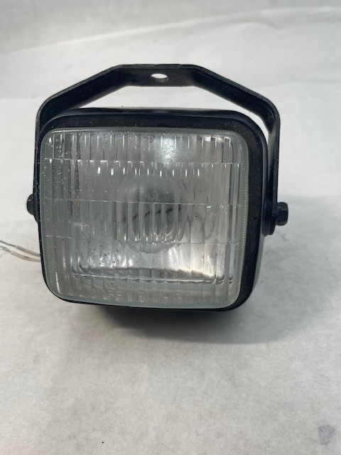 IMASEN BL11-150 Square Work/Utility Light – 6510-12240-71C – Used IMASEN BL11-150 Square Work/Utility Light – 6510-12240-71C – Used