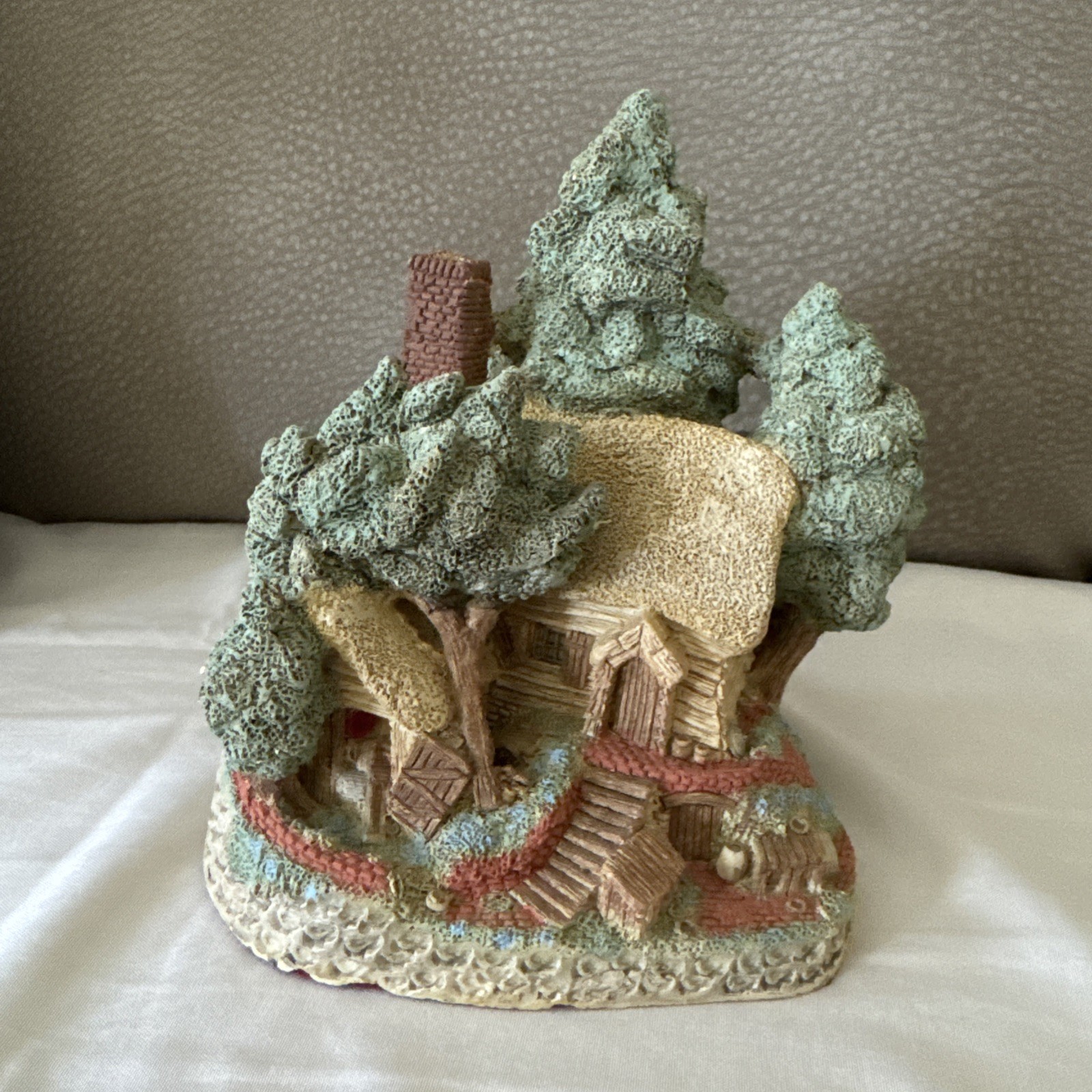 David Winter Humble Home Cottage 1988 Vintage Hand Made David Winter Humble Home Cottage 1988 Vintage Hand Made
