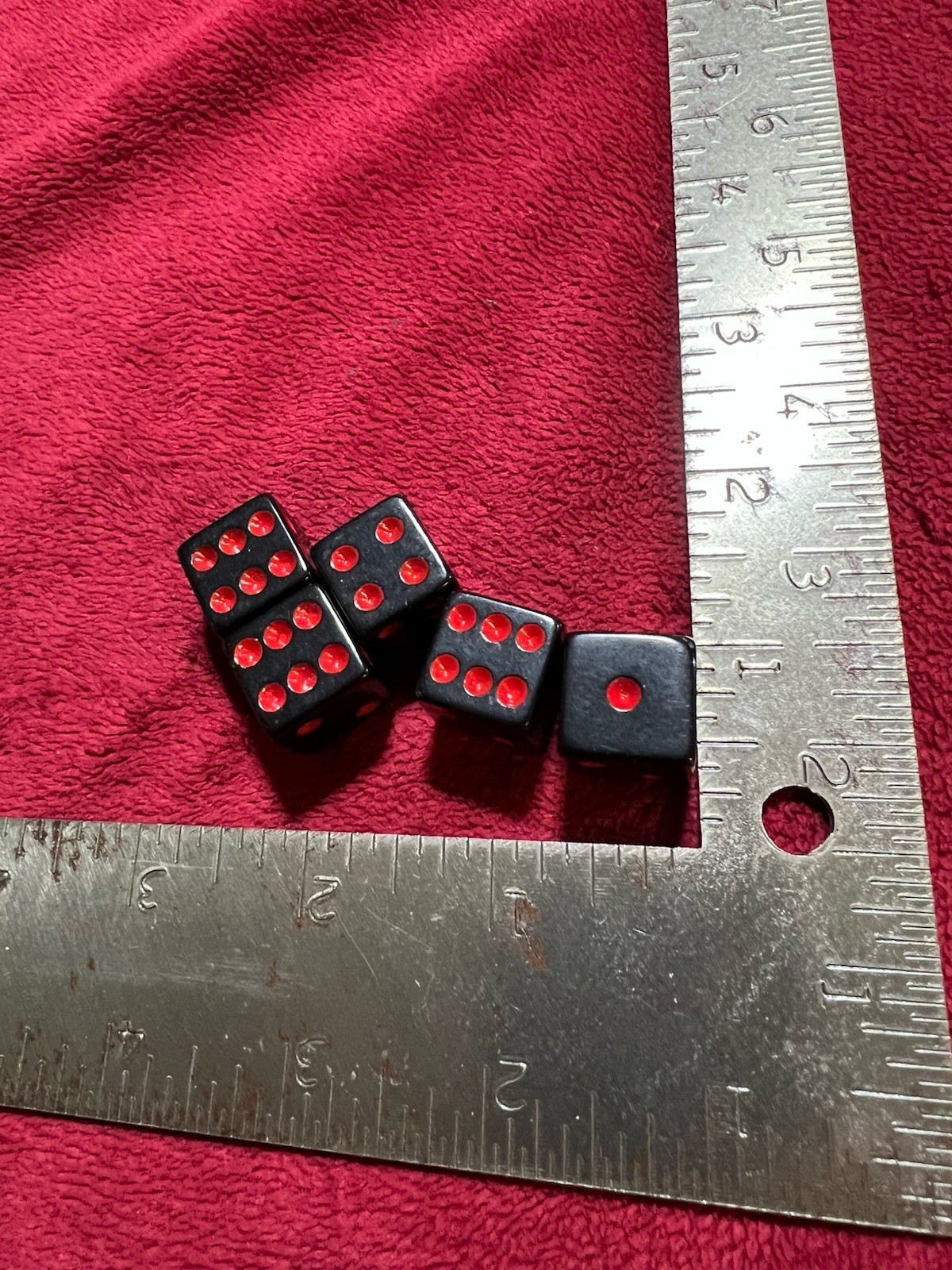 Vintage 5/8” Set of 5 Dice, Black Dice with Red Pips, Excellent Condition. Vintage 5/8” Set of 5 Dice, Black Dice with Red Pips, Excellent Condition.
