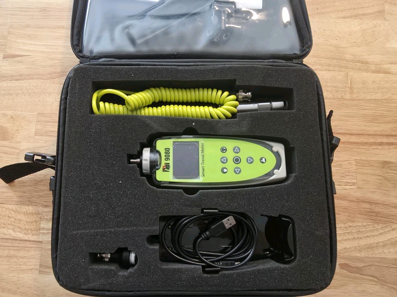 TPI 9080 Smart Trend Vibration Meter Monitoring & Analysis Kit w/ Case Manual TPI 9080 Smart Trend Vibration Meter Monitoring & Analysis Kit w/ Case Manual