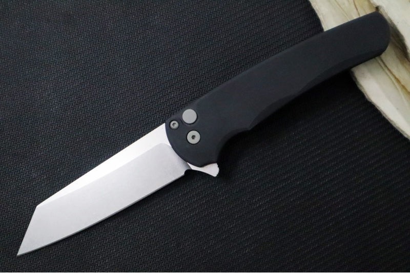 Pro Tech Malibu Flipper - Black Aluminum Handle / Reverse Tanto Blade Pro Tech Malibu Flipper - Black Aluminum Handle / Reverse Tanto Blade