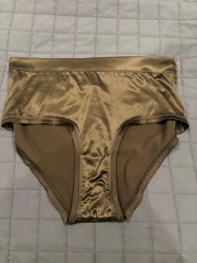 Aerie Satin Panty Large Black Aerie Satin Panty Large Black