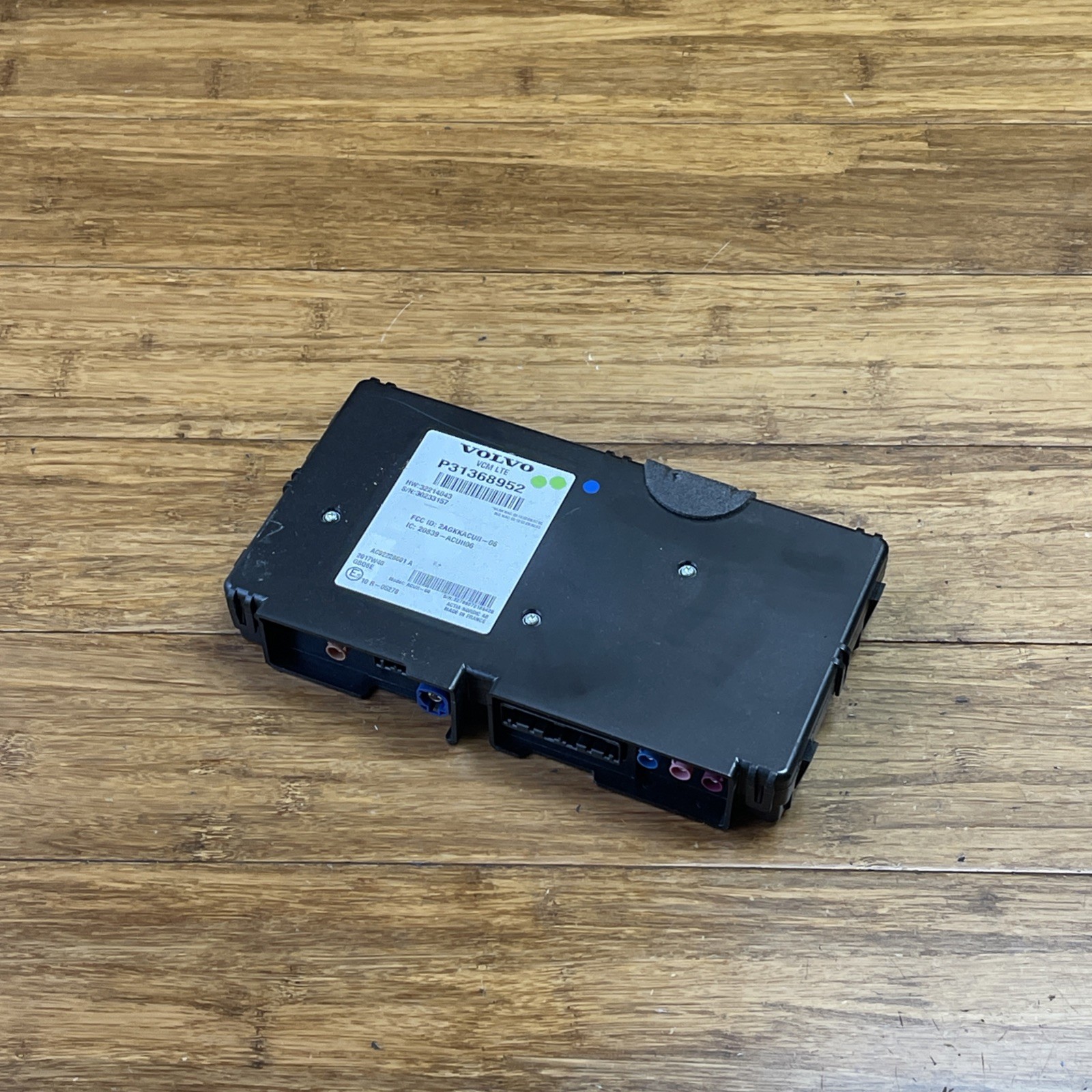 2017-2025 Volvo XC90 II T5 Communication Connectivity Module Unit VCM OEM