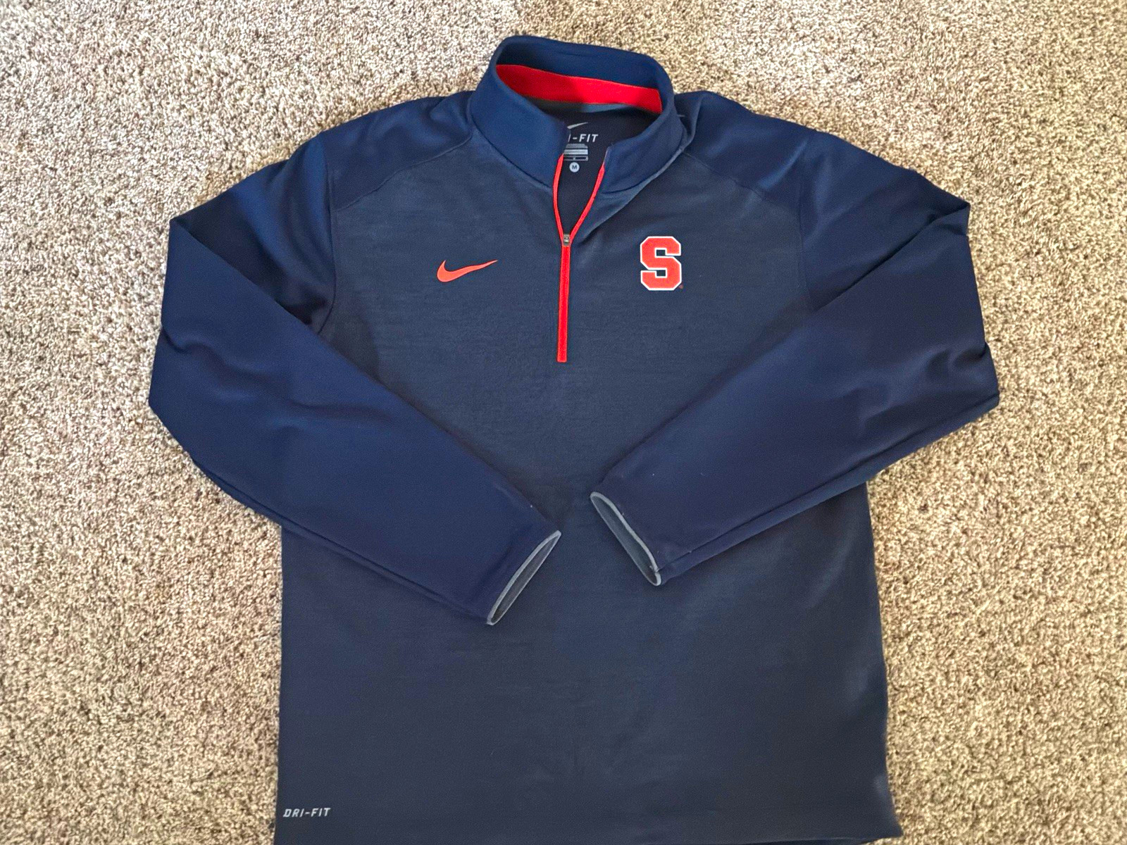 Nike Dri-FIT 1/4 Zip Pullover- Men’s Medium Syracuse Orange Long Sleeve