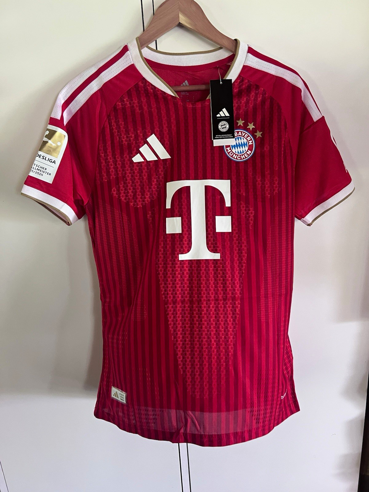 FC Bayern Munich Luis Diaz #14 Home Soccer Jersey 26/27 Red FC Bayern Munich Luis Diaz #14 Home Soccer Jersey 26/27 Red