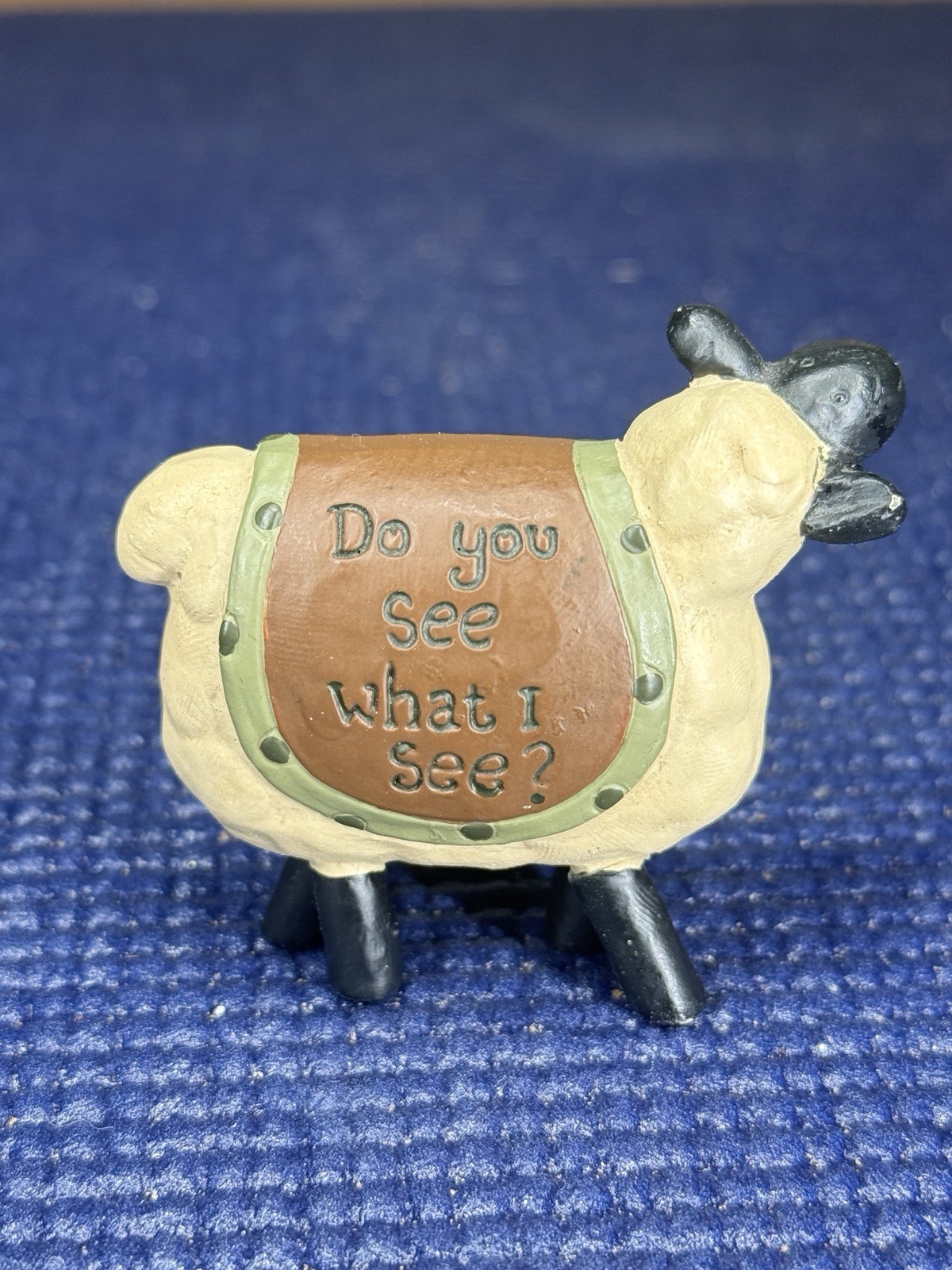 Suzi Skoglund Sheep Figurine: Do You See What I See Suzi Skoglund Sheep Figurine: Do You See What I See