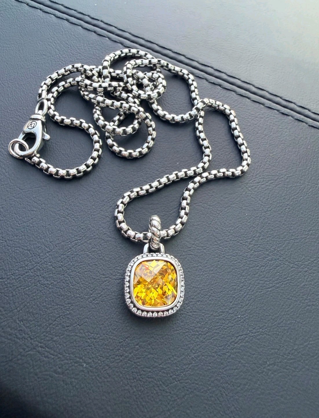 David\'Yurman 14mm Silver Lemon Citrine Pendant Necklace 20 inches And Pavé David\'Yurman 14mm Silver Lemon Citrine Pendant Necklace 20 inches And Pavé