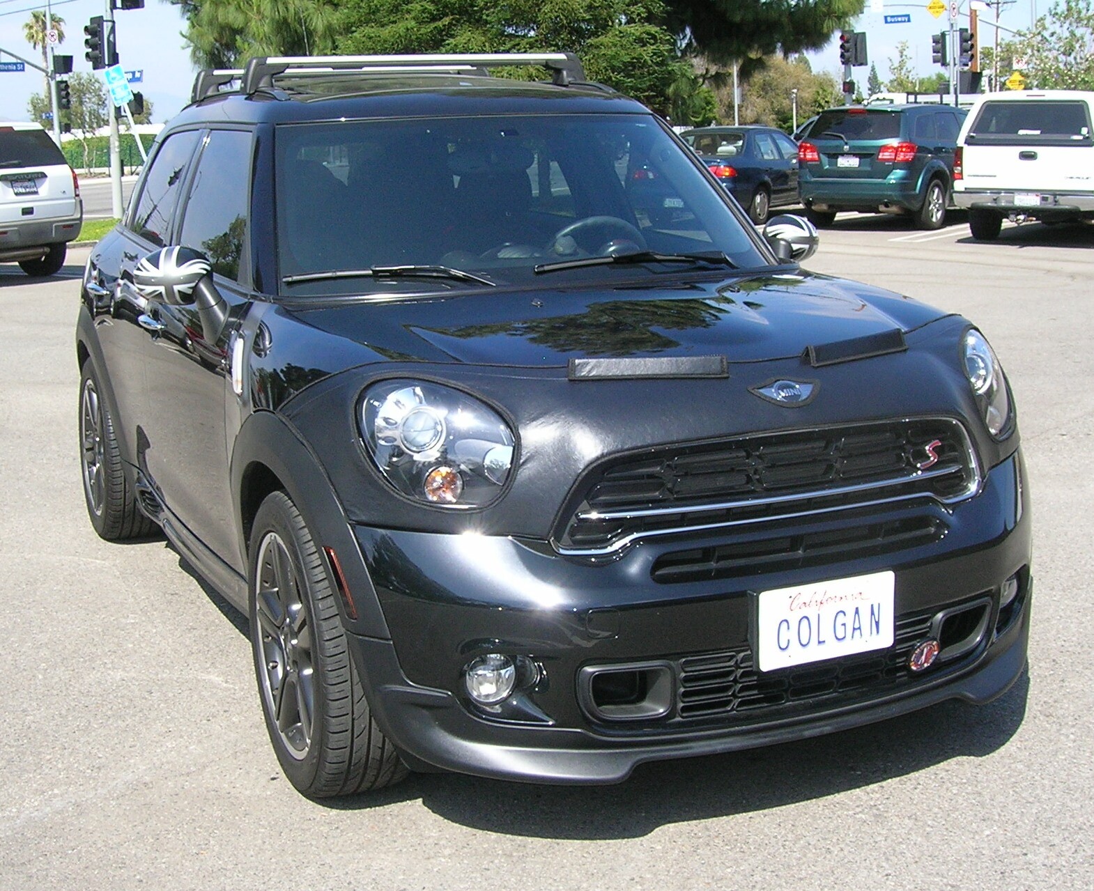 Colgan Premium Custom Sport Hood Bra Mask Fits Mini Cooper Countryman 2011-2016 Colgan Premium Custom Sport Hood Bra Mask Fits Mini Cooper Countryman 2011-2016