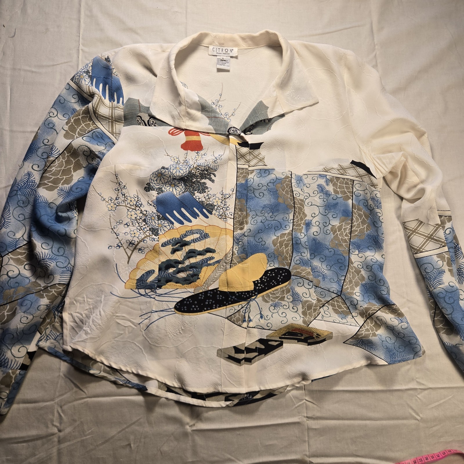 Vintage Citron Santa Monica Size XL 100% Silk Kimono Style Floral Blouse Vintage Citron Santa Monica Size XL 100% Silk Kimono Style Floral Blouse