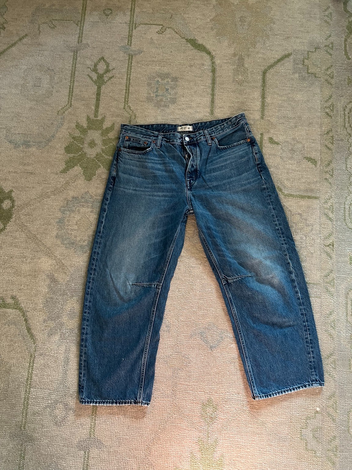 Madewell The Darted Barrel-Leg Jeans Size 31 Medium Wash 100% Cotton