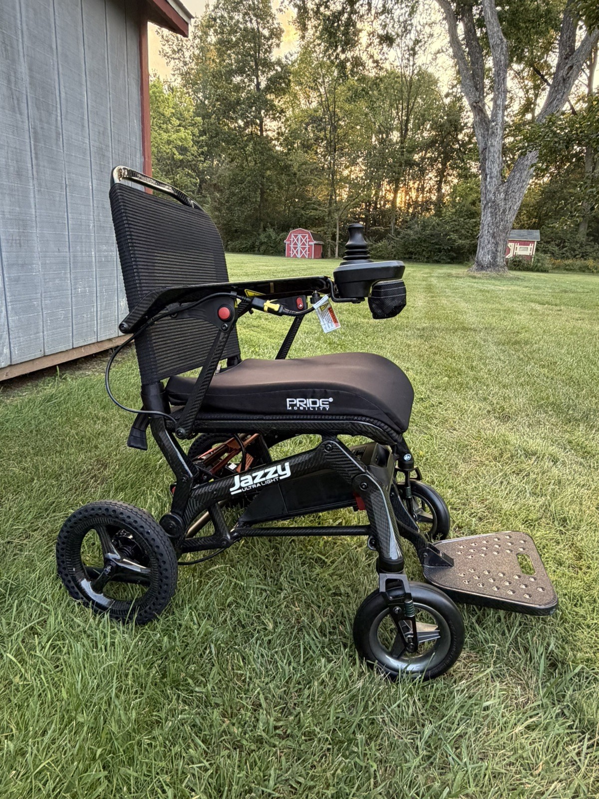 Pride Mobility Jazzy Ultra Light Folding Powerchair Pride Mobility Jazzy Ultra Light Folding Powerchair