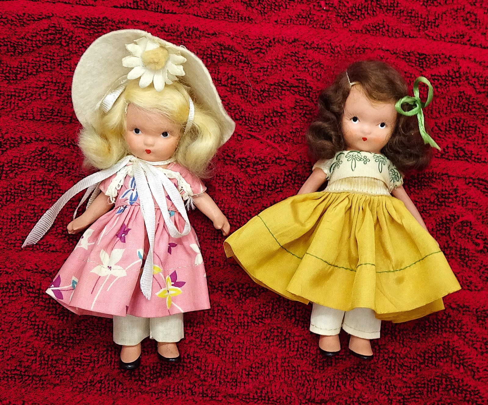 1 Blonde 1 Brunette Vintage 2 Nancy Ann Dolls Mistress Mary, Quite Contrary #119 1 Blonde 1 Brunette Vintage 2 Nancy Ann Dolls Mistress Mary, Quite Contrary #119