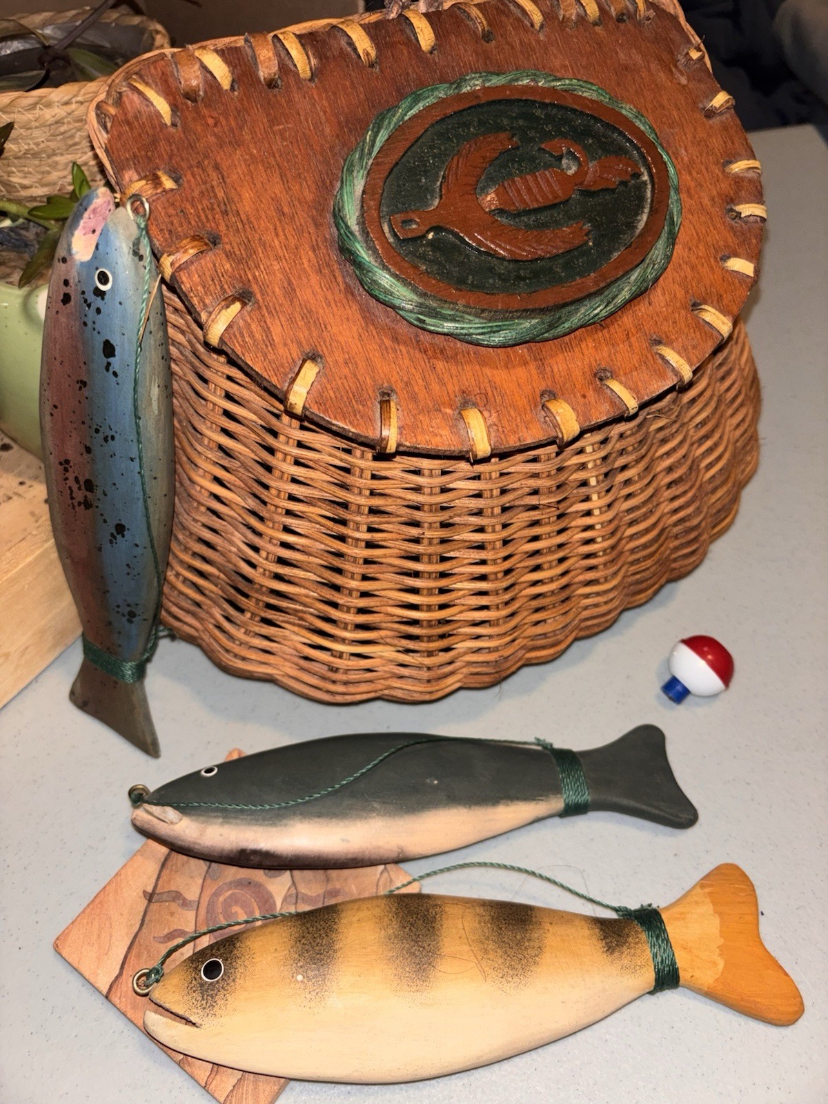 Vintage Hand Carved Wooden Fish & Wicker Fishing Creel Folk Art Cabin Farmhouse Vintage Hand Carved Wooden Fish & Wicker Fishing Creel Folk Art Cabin Farmhouse