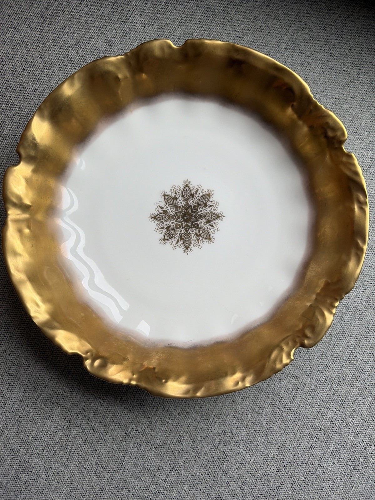 Antique LS & S Limoges France 1800’s Gold Snowflake Porcelain Bowl 10” *MINT*