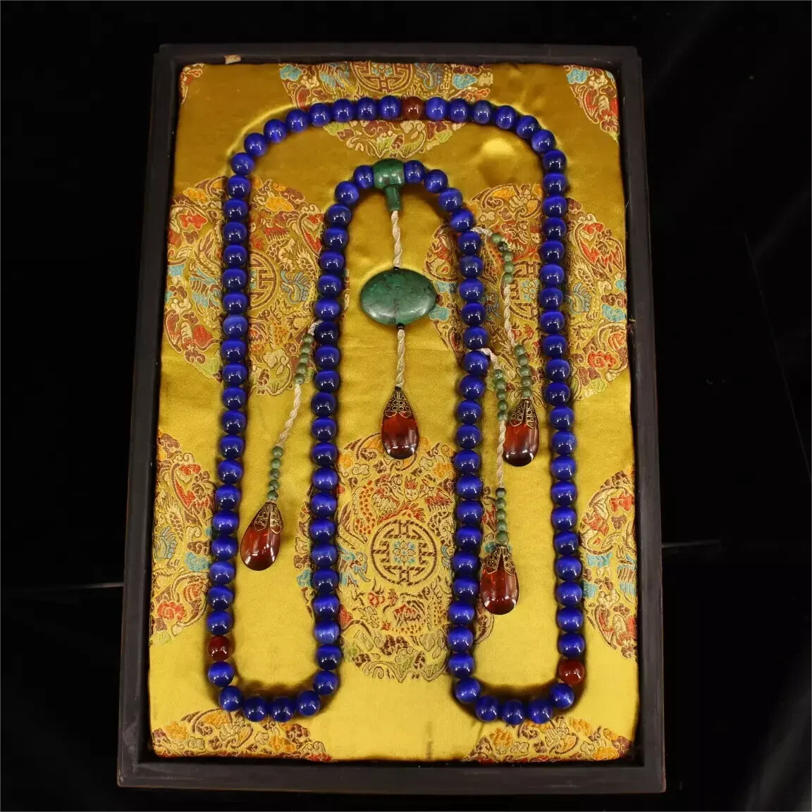 Chinese Qing Dynasty Court collection blue Cat eye gem Official necklace + Box