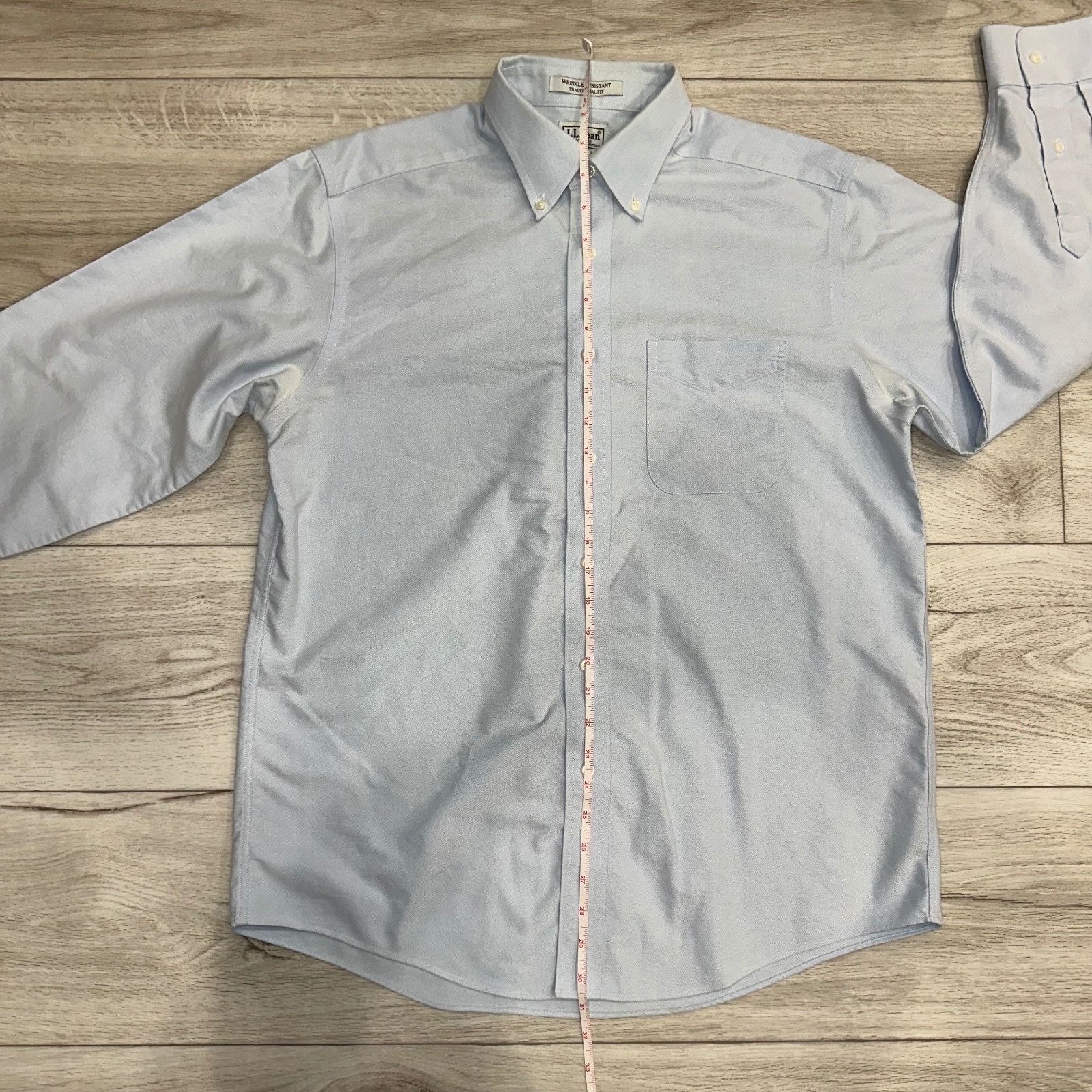 L.L.Bean Men\'s Light Blue Wrinkle Resistant Traditional Fit Button-Down Shirt L.L.Bean Men\'s Light Blue Wrinkle Resistant Traditional Fit Button-Down Shirt