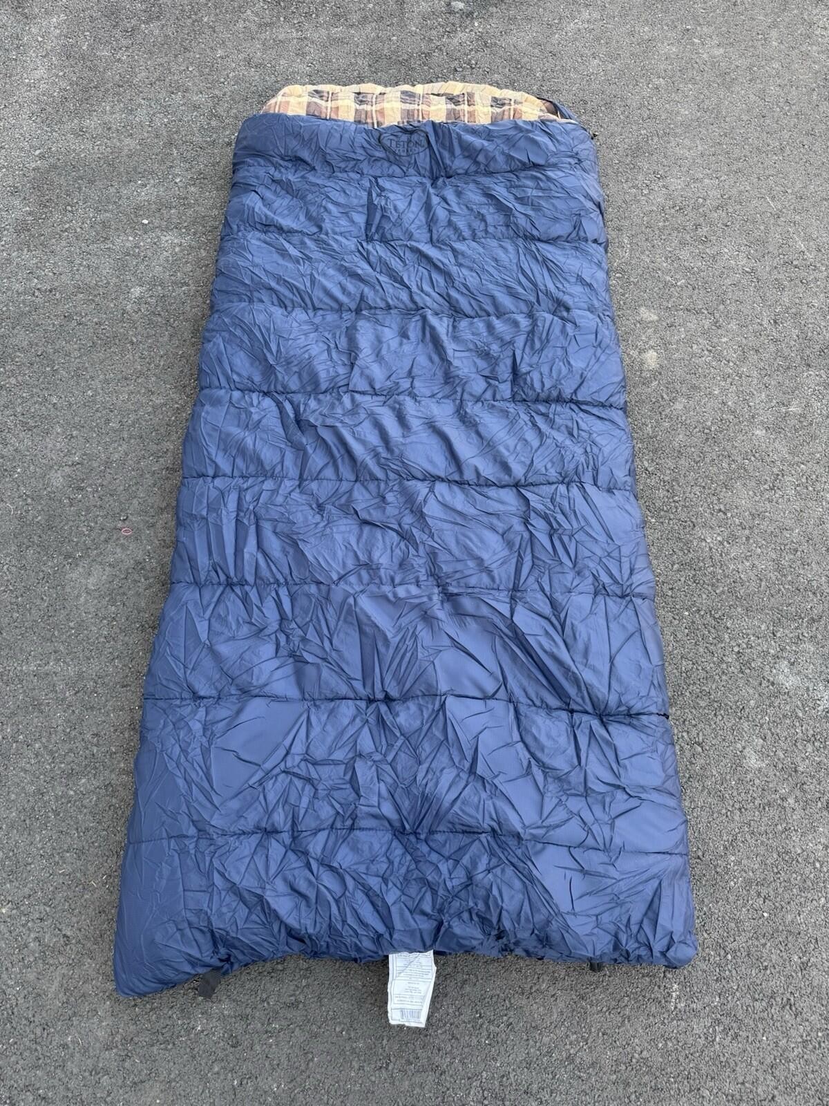 Teton Sports Celsius XL Sleeping Bag -25°F / -32°C Flannel Lined Blue Teton Sports Celsius XL Sleeping Bag -25°F / -32°C Flannel Lined Blue