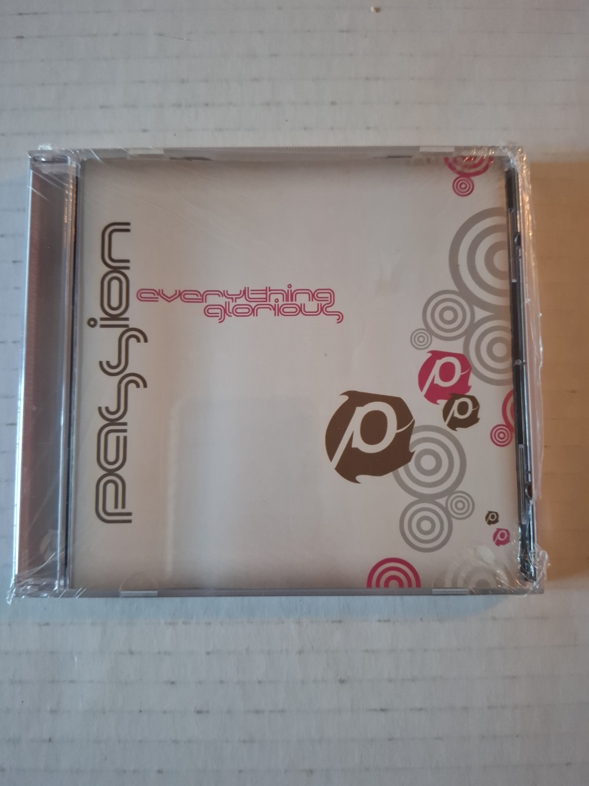 Passion: Everything Glorious by Passion Worship Band (CD, 2006) Brand New Sealed Passion: Everything Glorious by Passion Worship Band (CD, 2006) Brand New Sealed