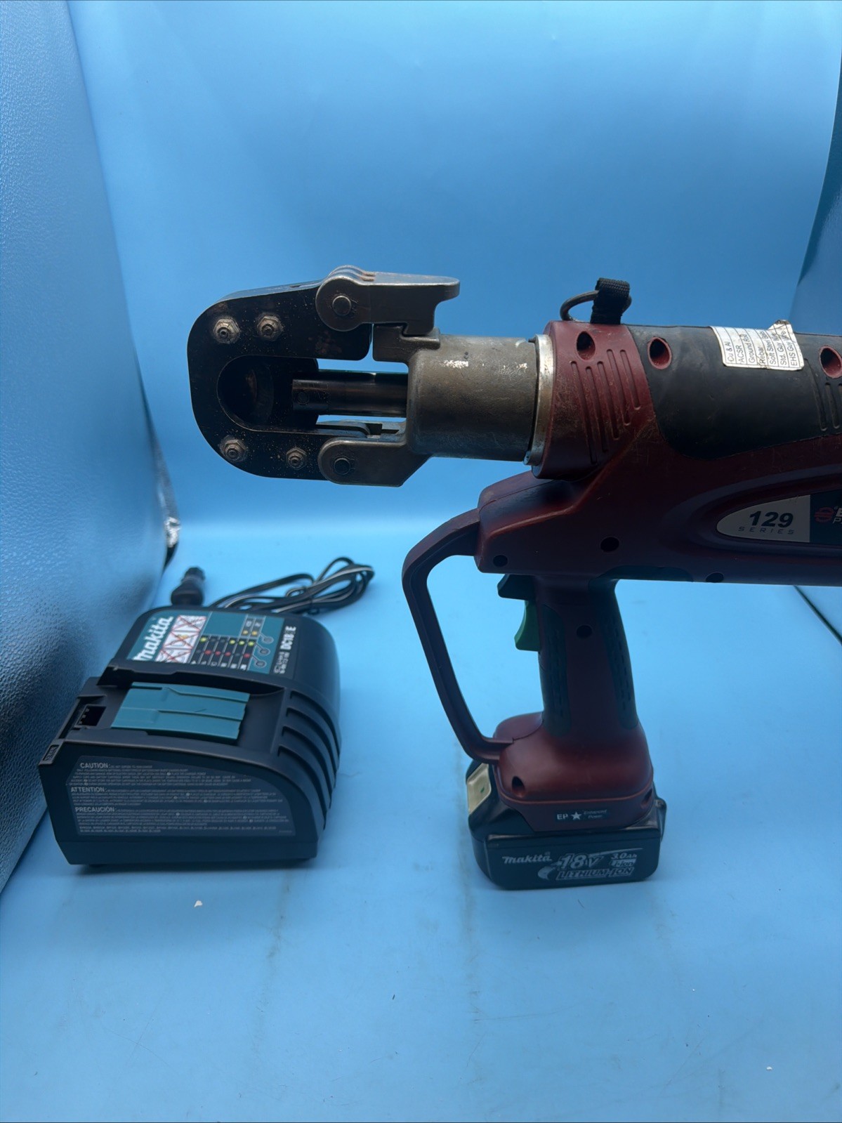 Burndy Patriot Series 129 PATCUT129 *working Needs Service Burndy Patriot Series 129 PATCUT129 *working Needs Service