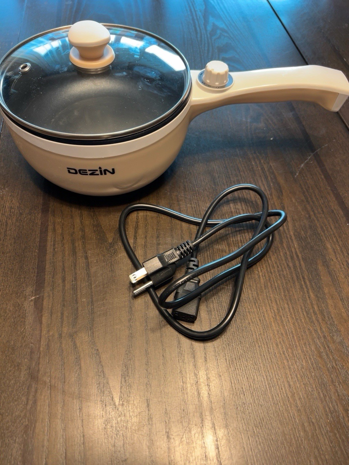 DEZIN 1.5L Electric Hot Pot Model 150-1 Nonstick Cooker w/ Glass Lid 600W