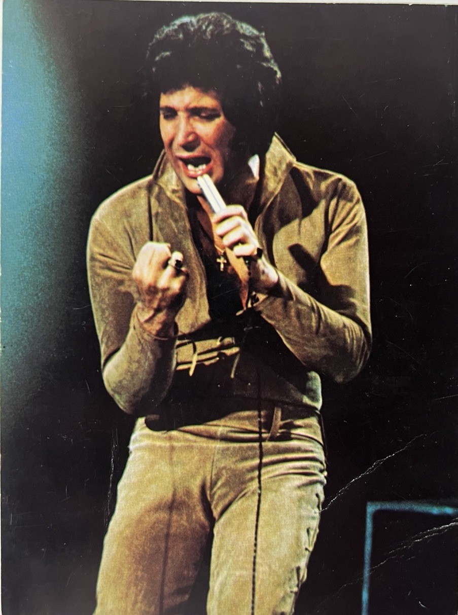 Vintage 1974 Tom Jones Caesars Palace Las Vegas Postcard Concert Hand signed 