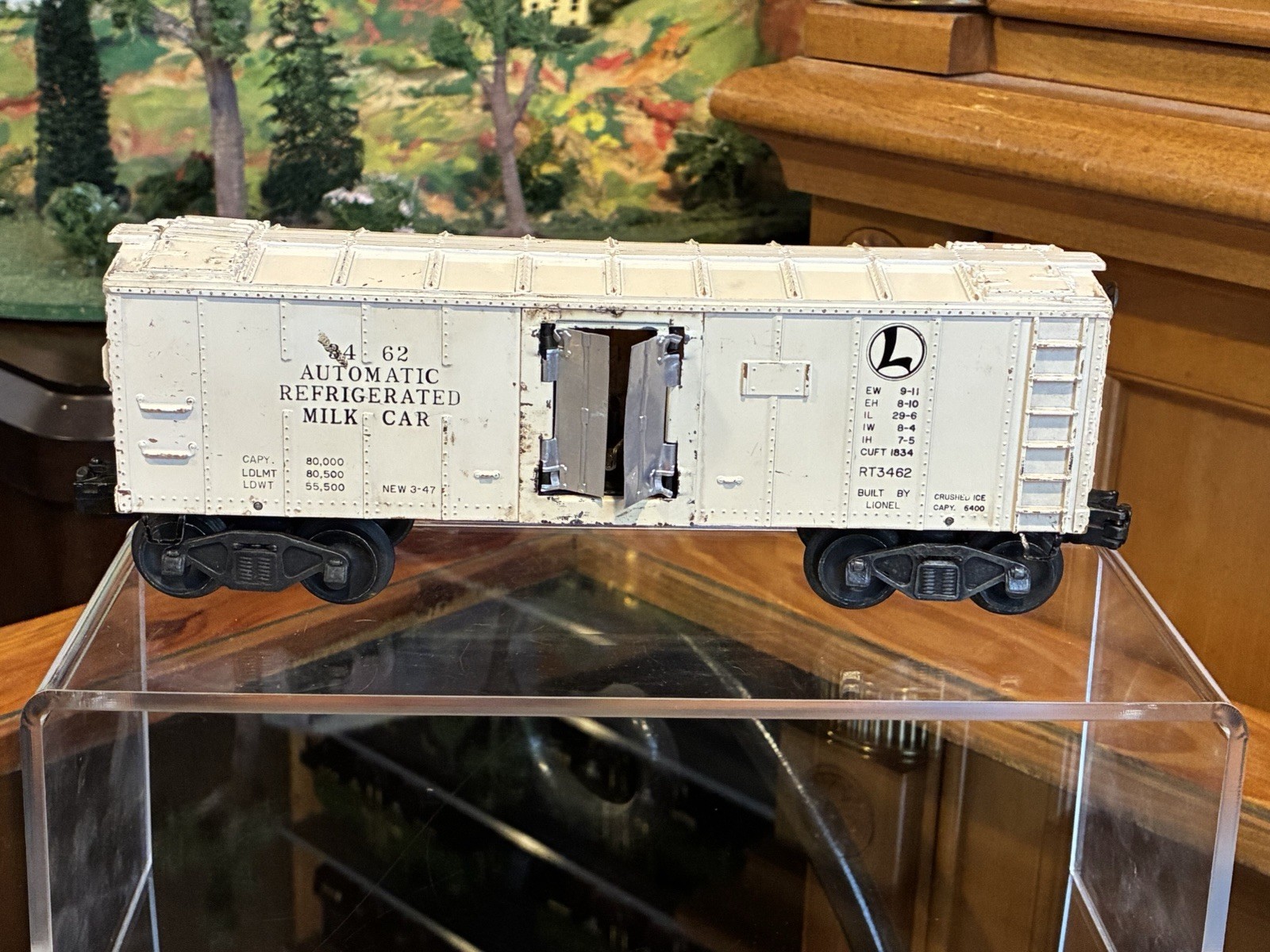 ~Scarce Variation~Lionel Postwar 3462 with glossy cream finish, circa 1947 ~Scarce Variation~Lionel Postwar 3462 with glossy cream finish, circa 1947