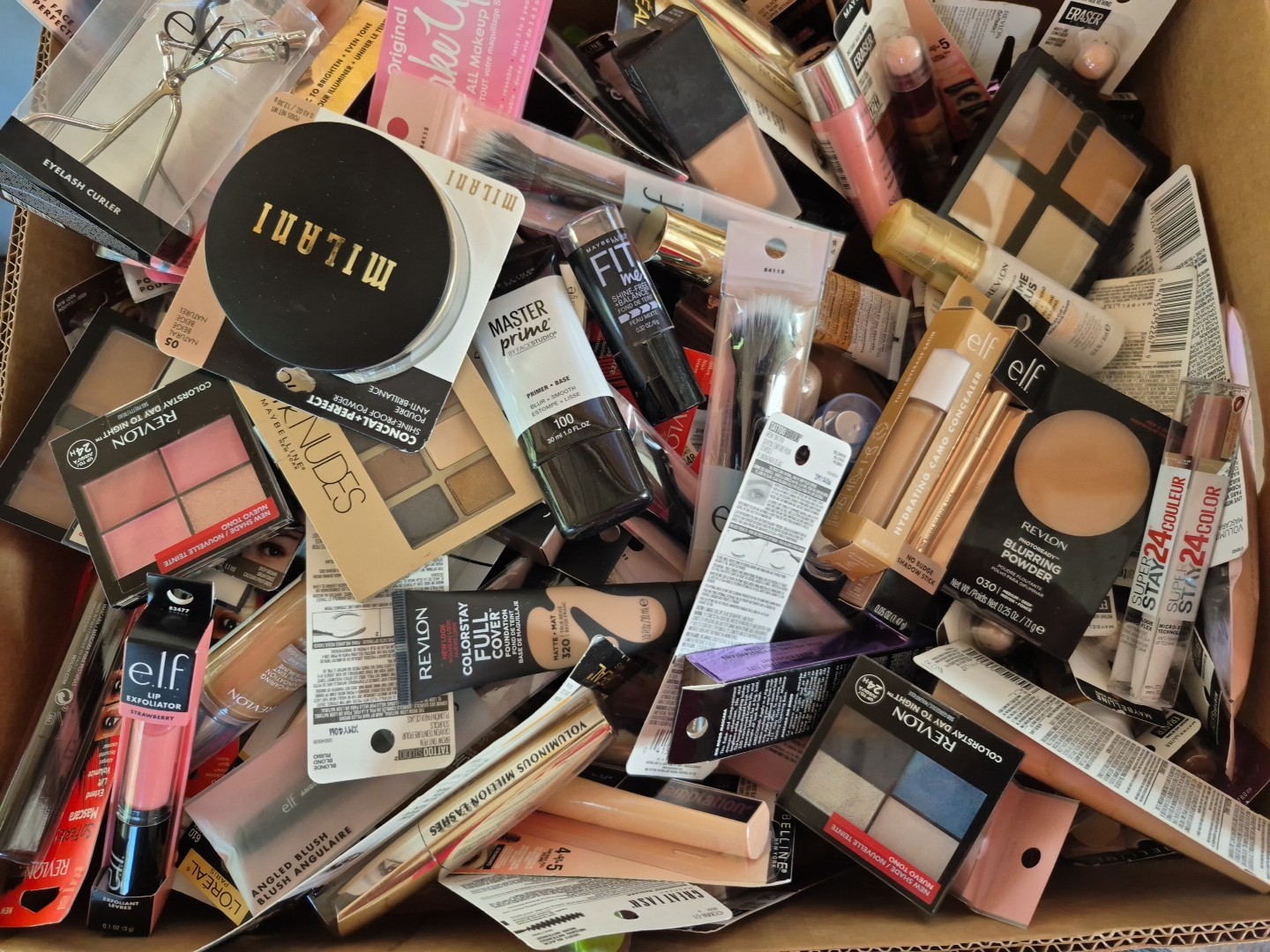 100 Pcs Mixed Makeup, Skin Care, Accessories CoverGirl, Maybelline, L\'Oreal, Etc