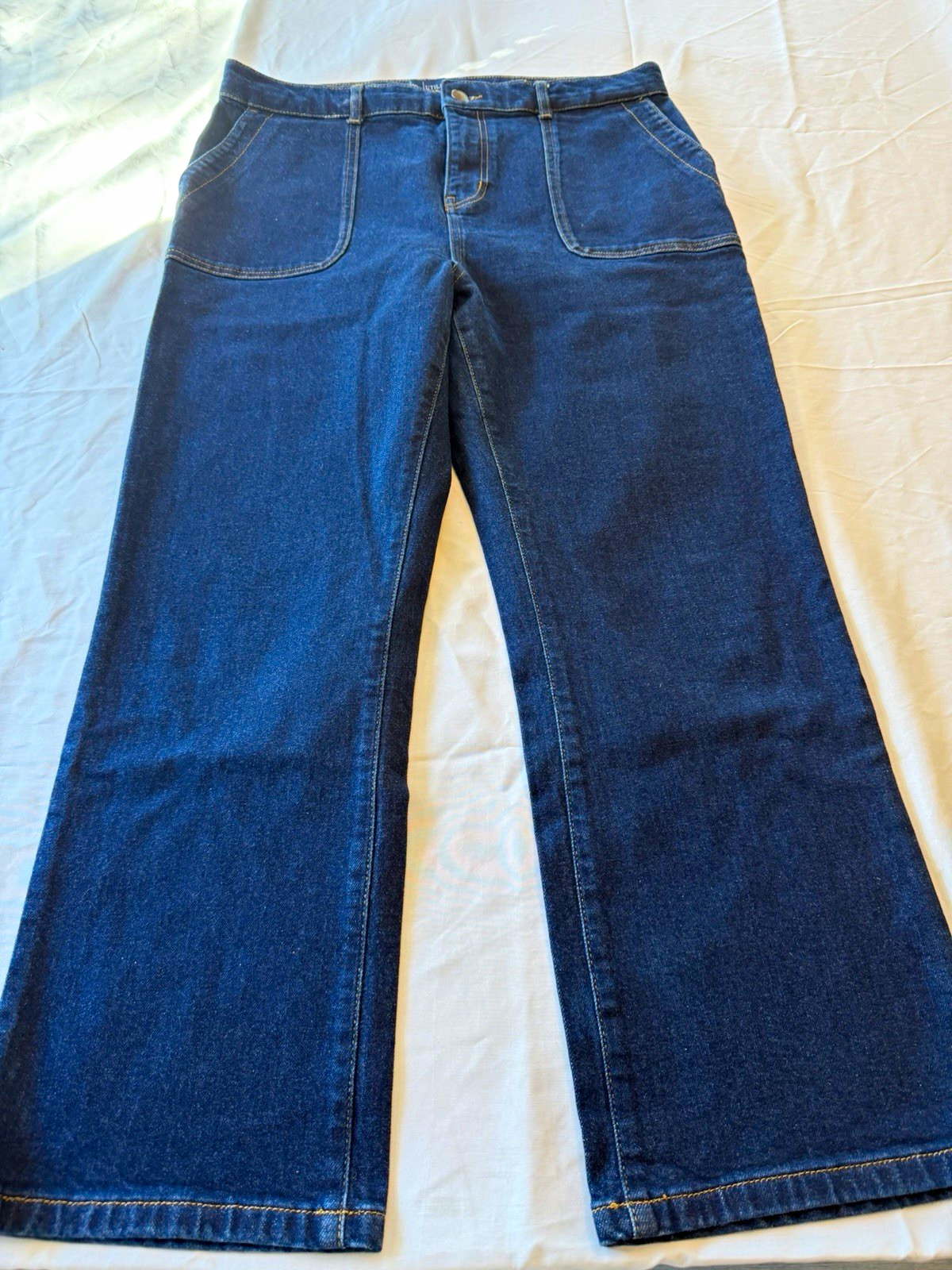 Boden Women\'s Size 12 Blue Solid Denim Jeans Dark Wash Flared Leg Boden Women\'s Size 12 Blue Solid Denim Jeans Dark Wash Flared Leg