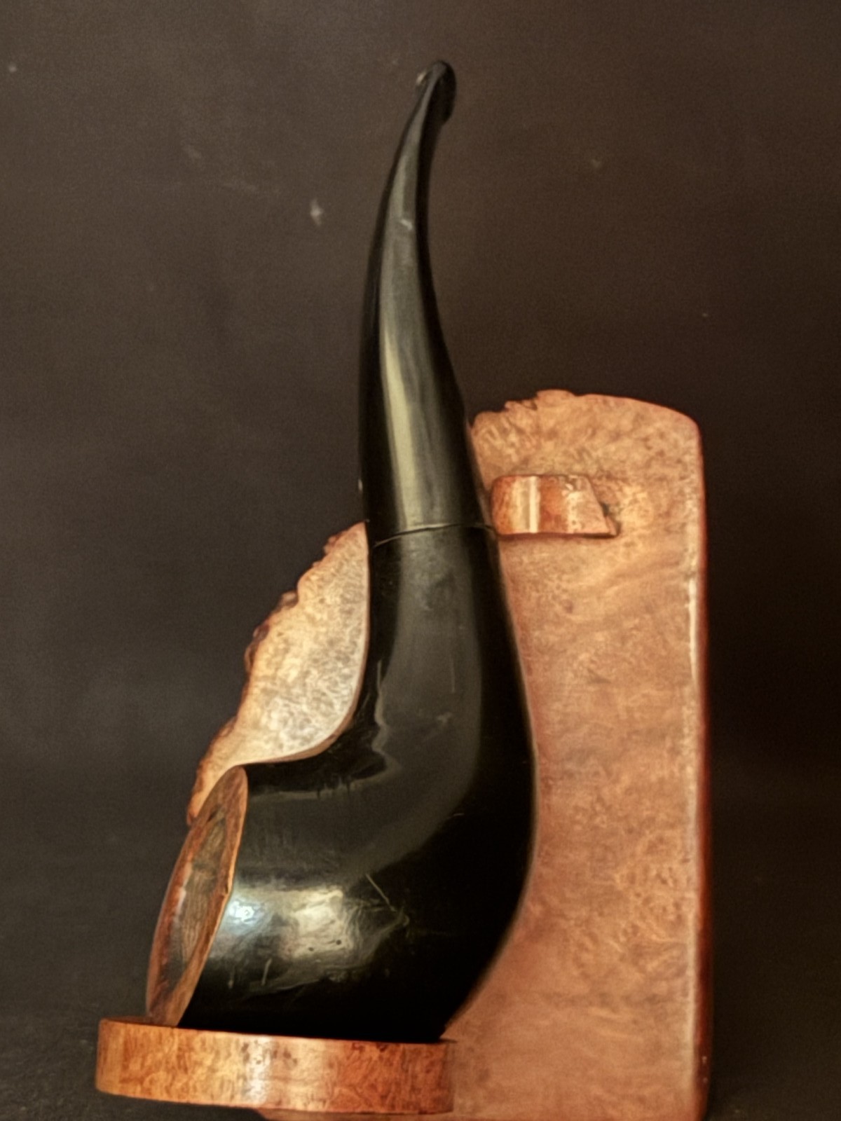 Vauen Apple Shape Smooth Ebony Finish Vulcanite Tapered Stem 9mm Fishtail