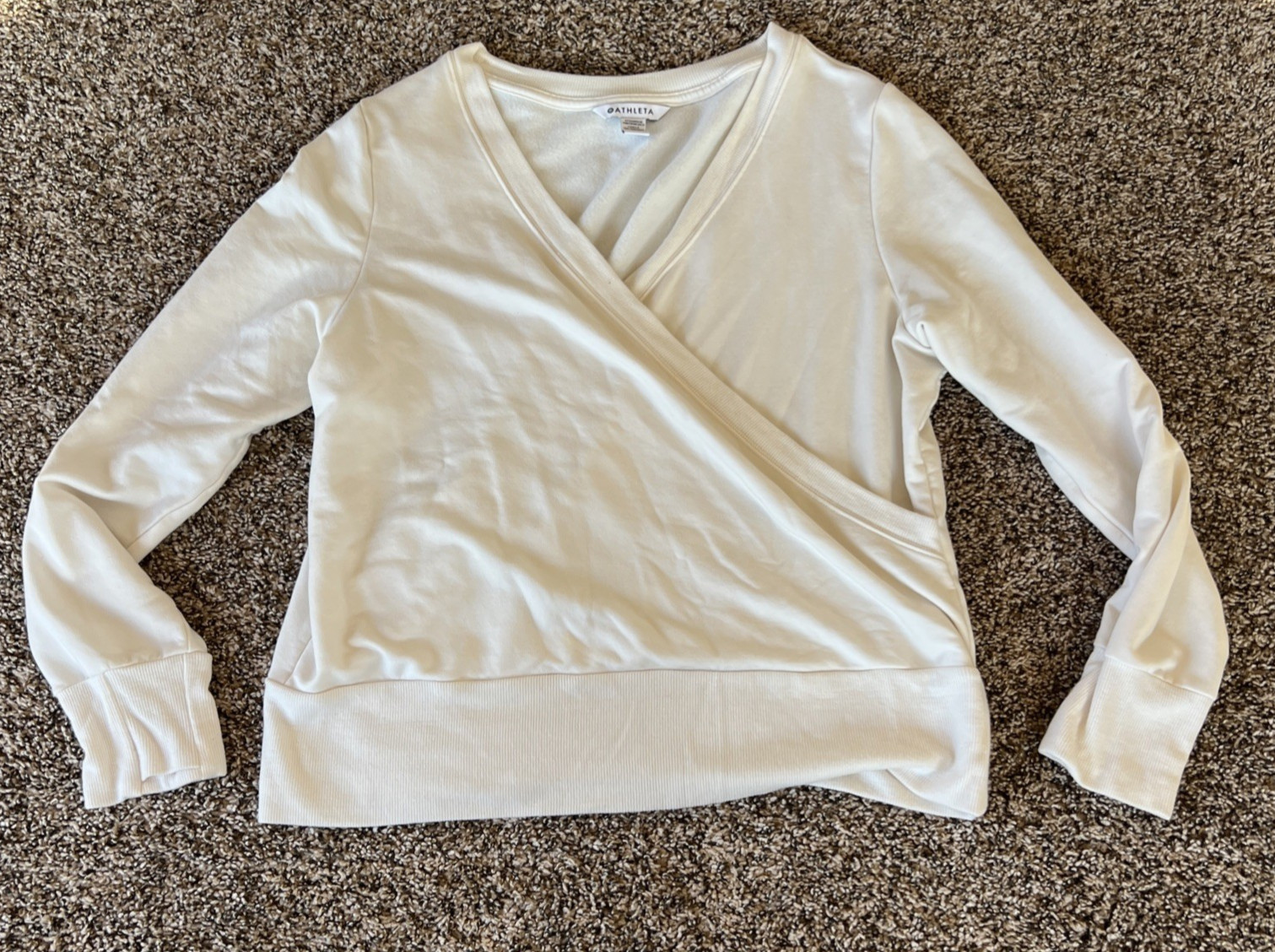 Athleta Recharge Ivory Wrap Sweatshirt Woman\'s Size XL Athleisure Athleta Recharge Ivory Wrap Sweatshirt Woman\'s Size XL Athleisure