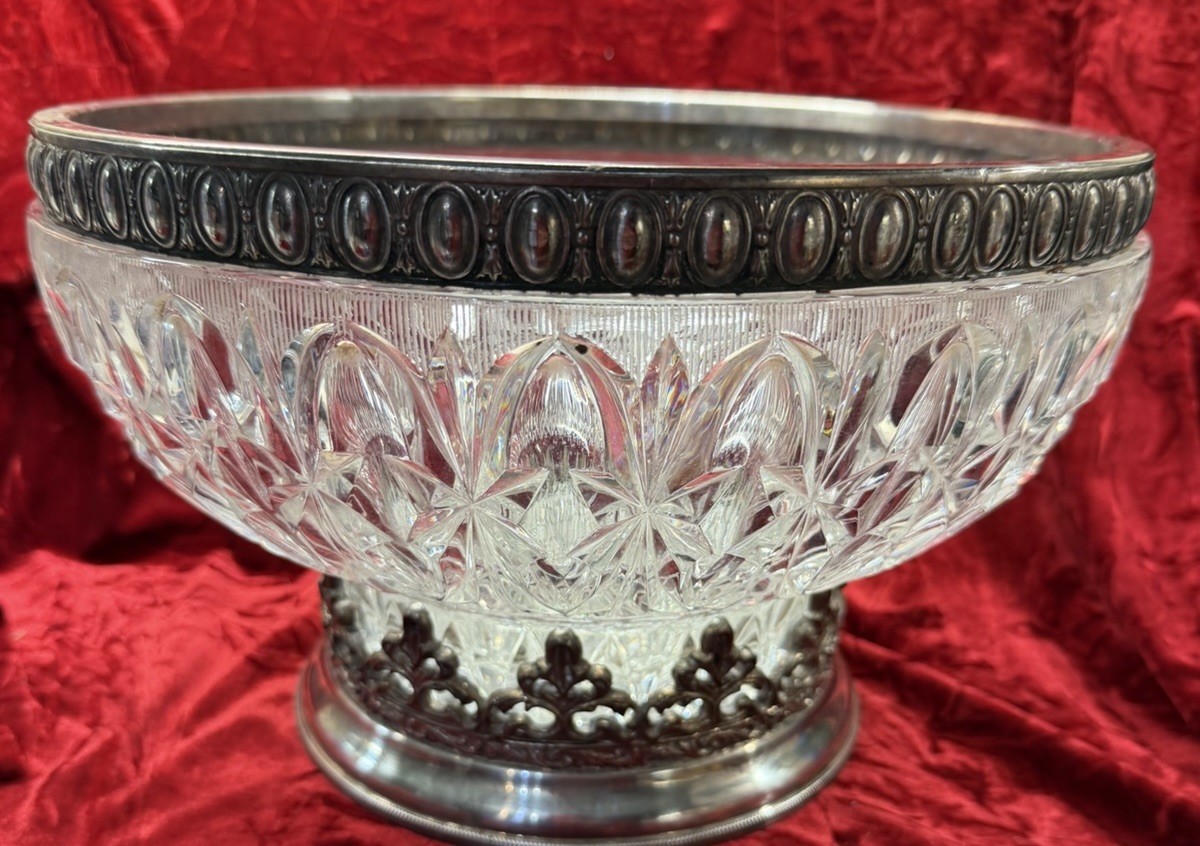 Vtg William Adams Centerpiece Bowl Silver Plated Rim Heavy With Base Italy Vtg William Adams Centerpiece Bowl Silver Plated Rim Heavy With Base Italy