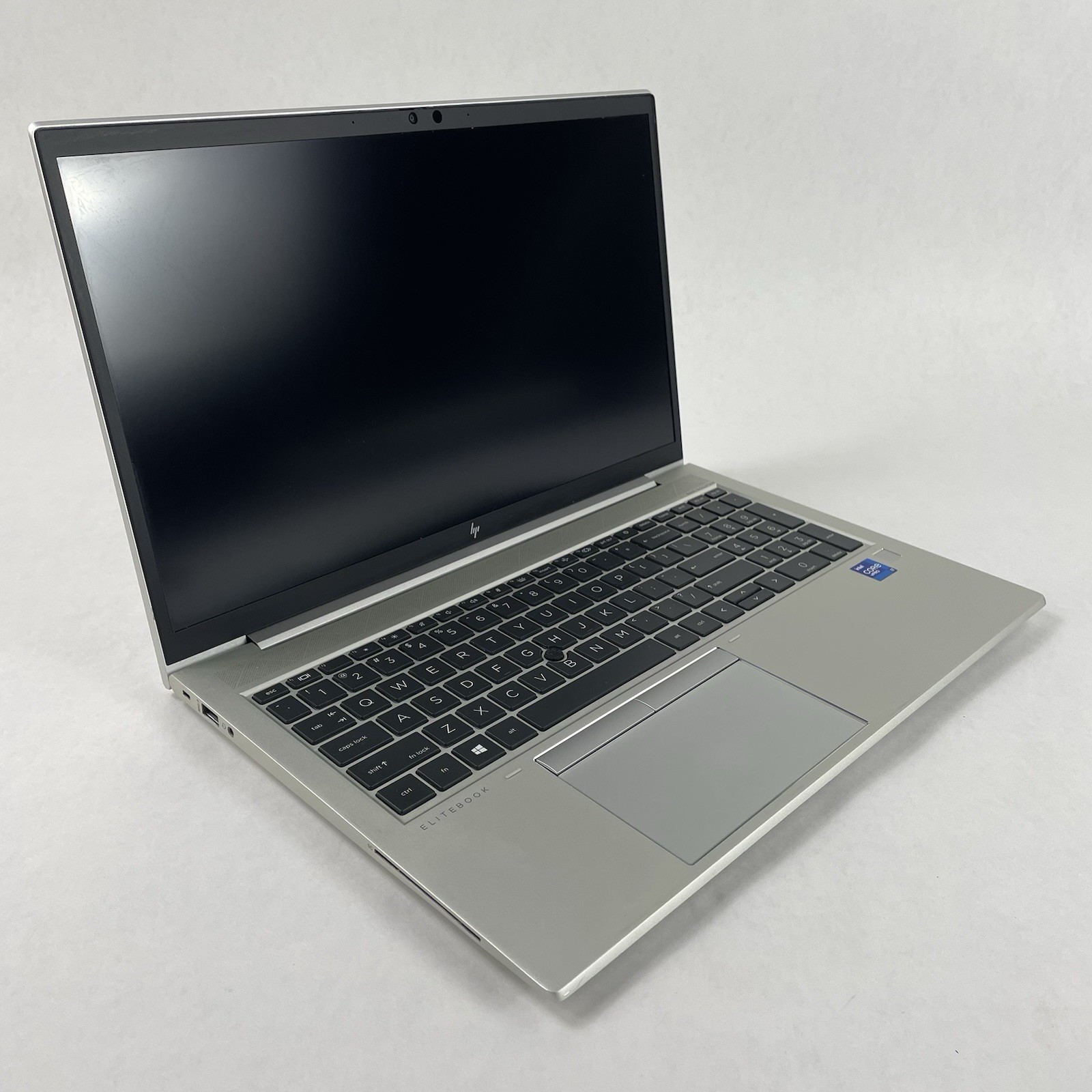 HP EliteBook 850 G8 15.6\ HP EliteBook 850 G8 15.6\