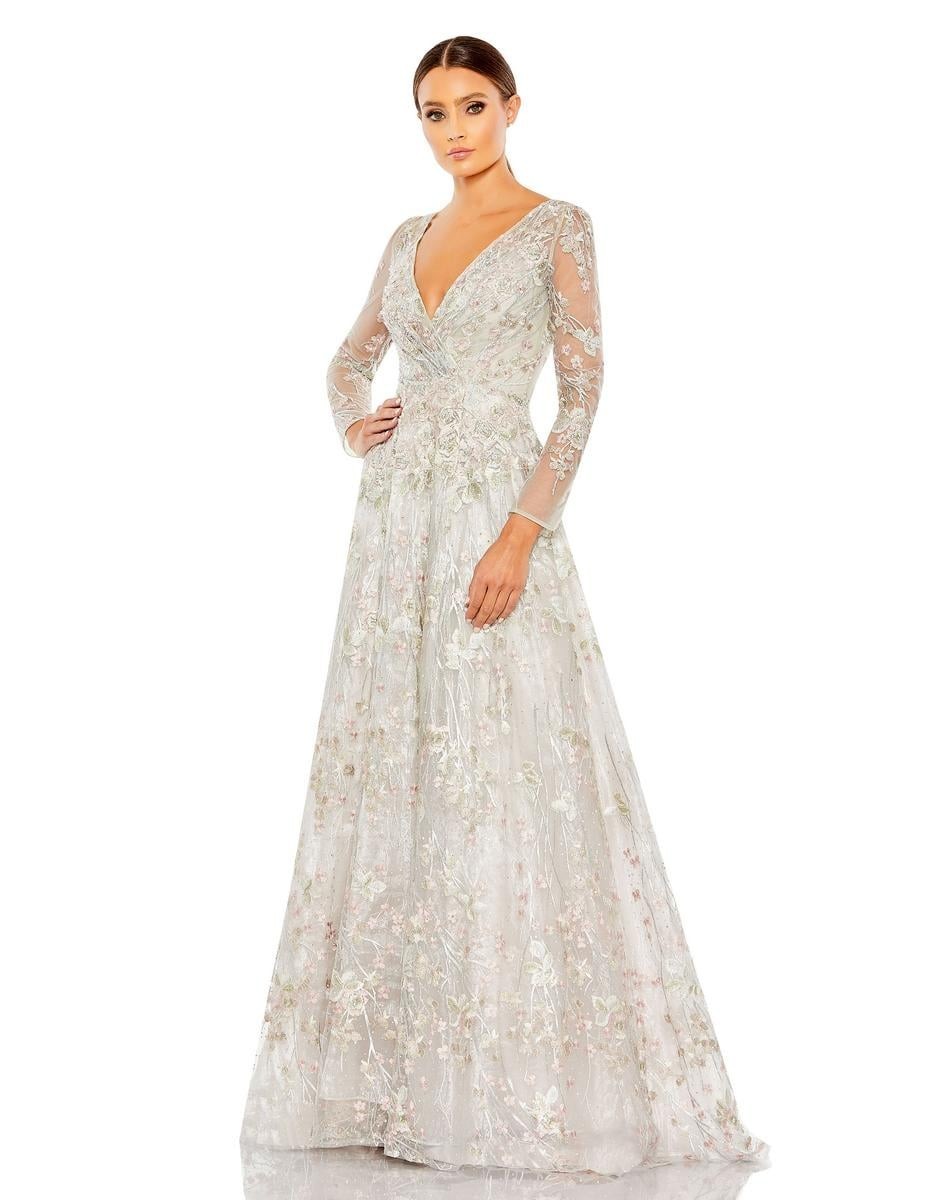 Mac Duggal Silver Pastel Floral Embroidered Long Sleeve A-Line Gown Size 4 $598 Mac Duggal Silver Pastel Floral Embroidered Long Sleeve A-Line Gown Size 4 $598