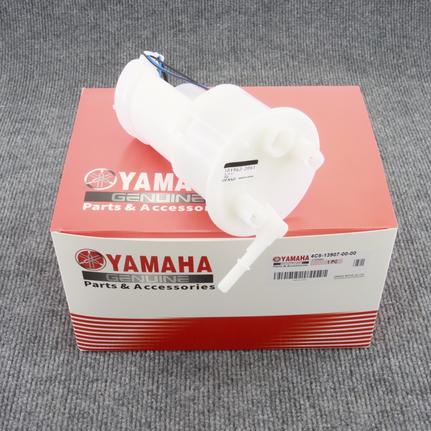 Fuel Pump Assembly For Yamaha YZF-R6 2003-2005 YZF-R1 2002-2006 4C8-13907-00-00