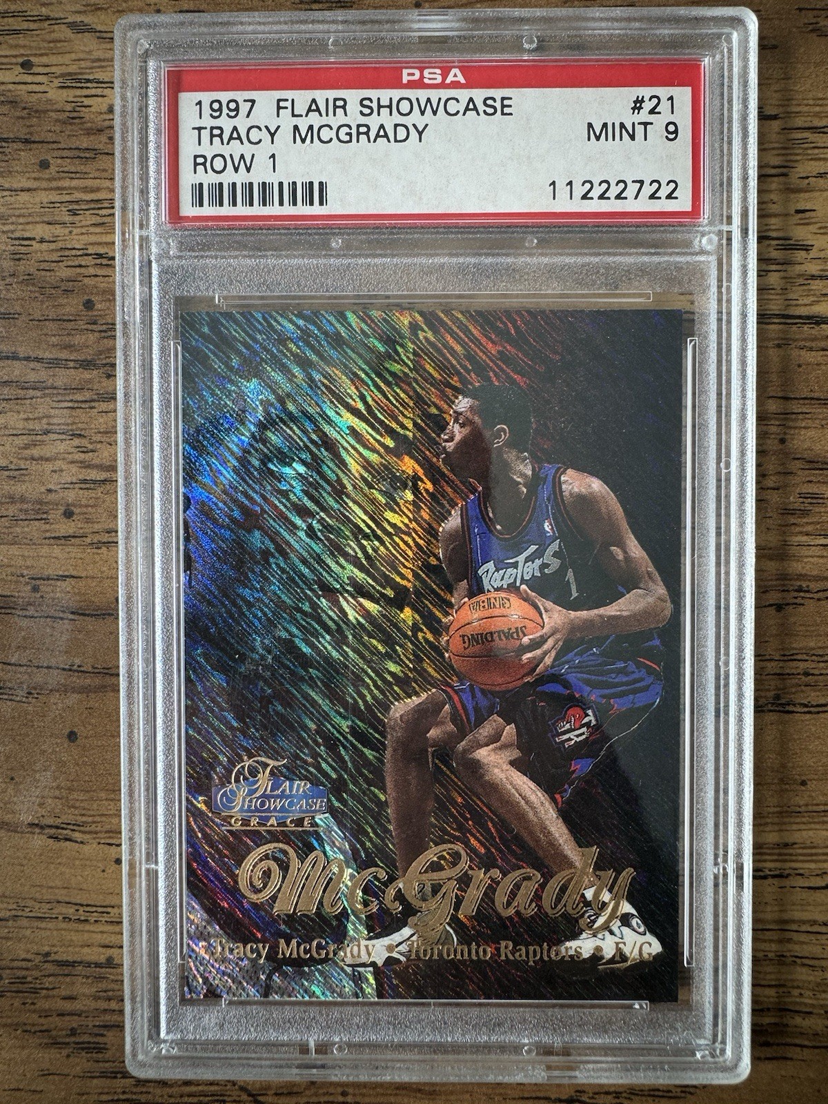 1997-98 Flair Showcase - Tracy McGrady #21 Row 1 (RC) 1997-98 Flair Showcase - Tracy McGrady #21 Row 1 (RC)